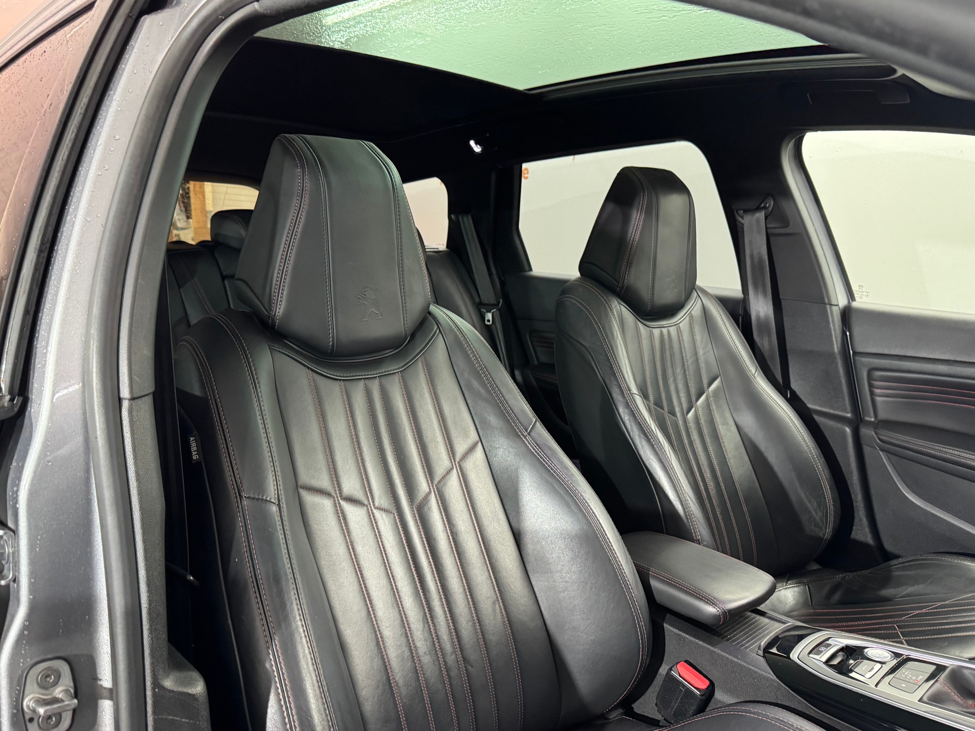 PEUGEOT 308 SW 2.0 BlueHDI GT Automatic-image-10