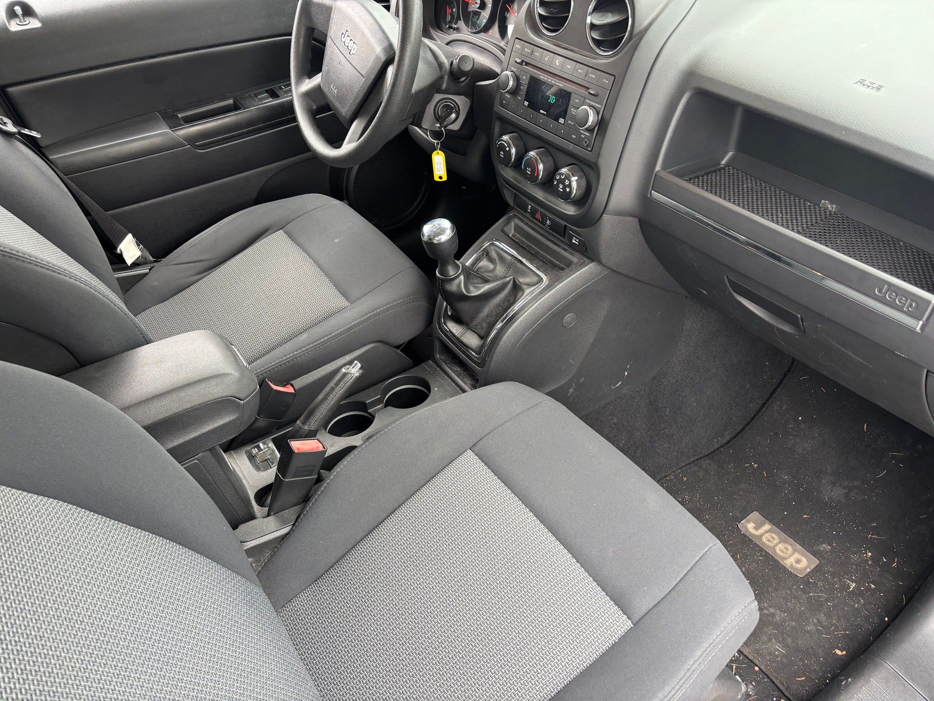 JEEP Patriot 2.4 Limited CVT-image-7