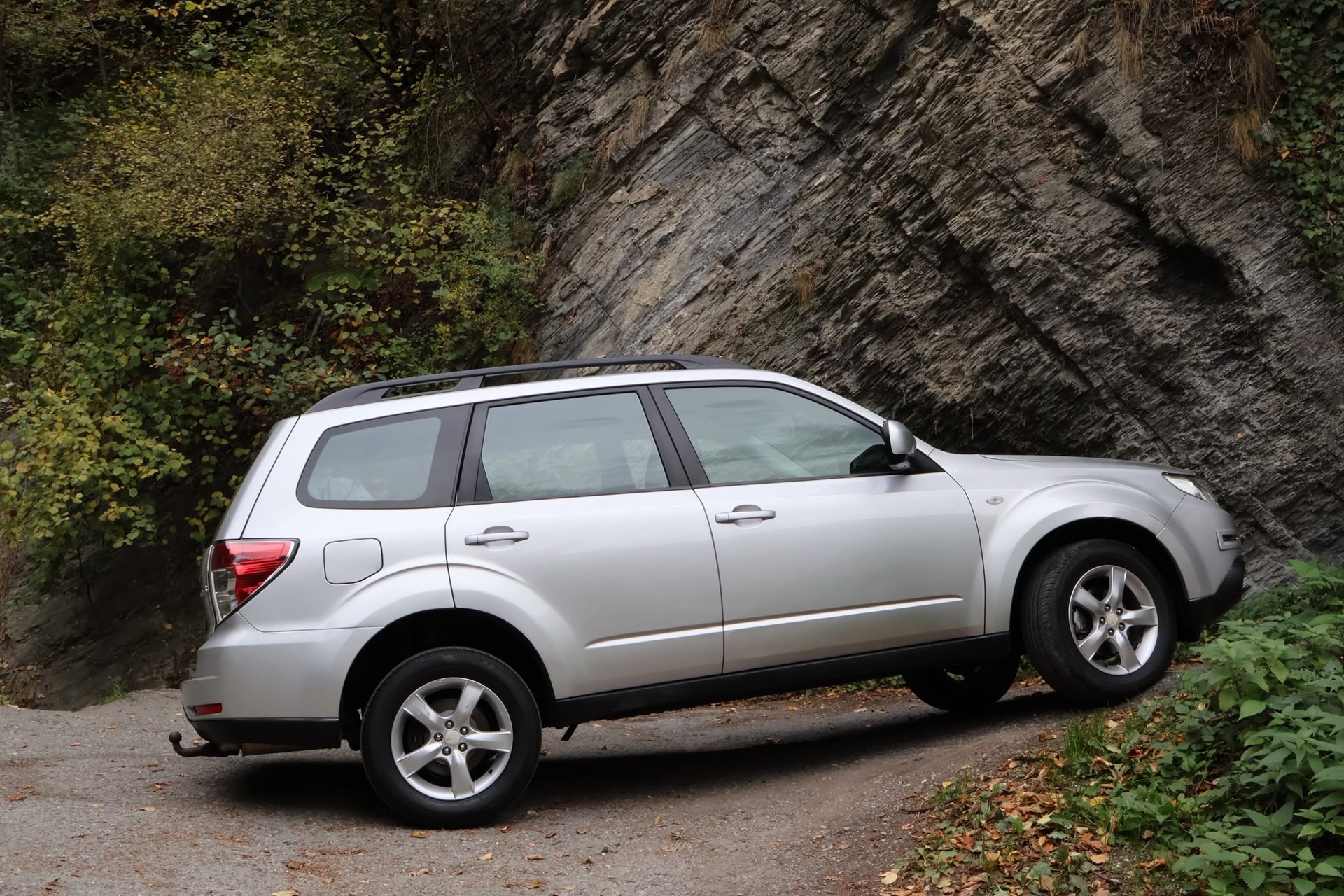 SUBARU Forester 2.0XS Limited Automatic-image-3
