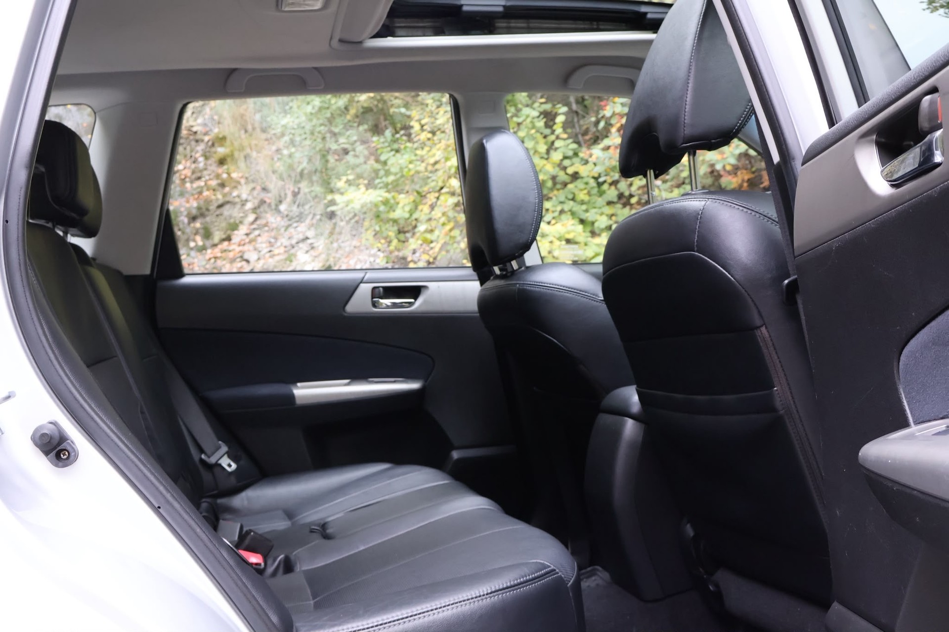 SUBARU Forester 2.0XS Limited Automatic-image-6