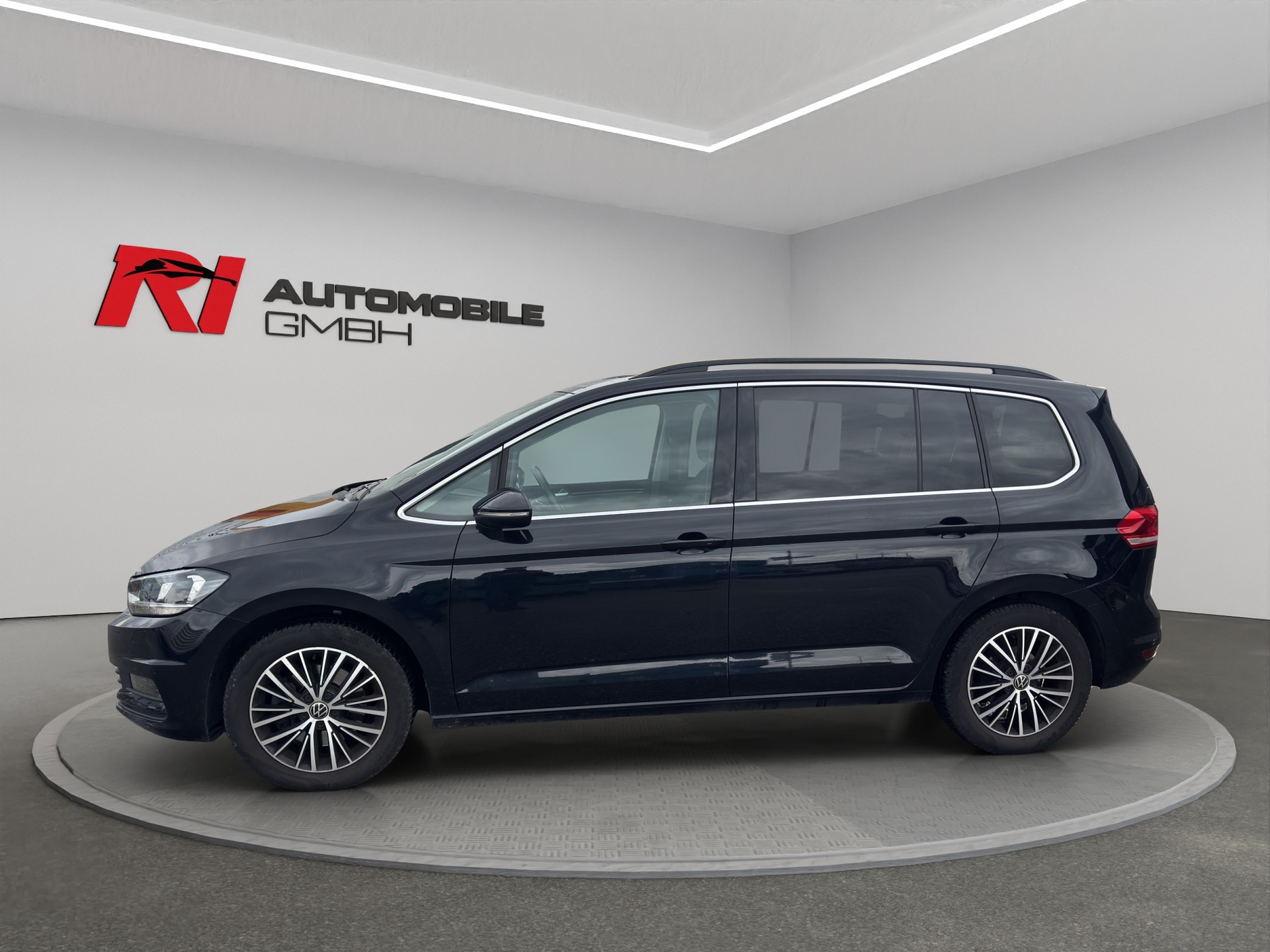 VW Touran 1.5 TSI EVO Comfortline DSG-image-1