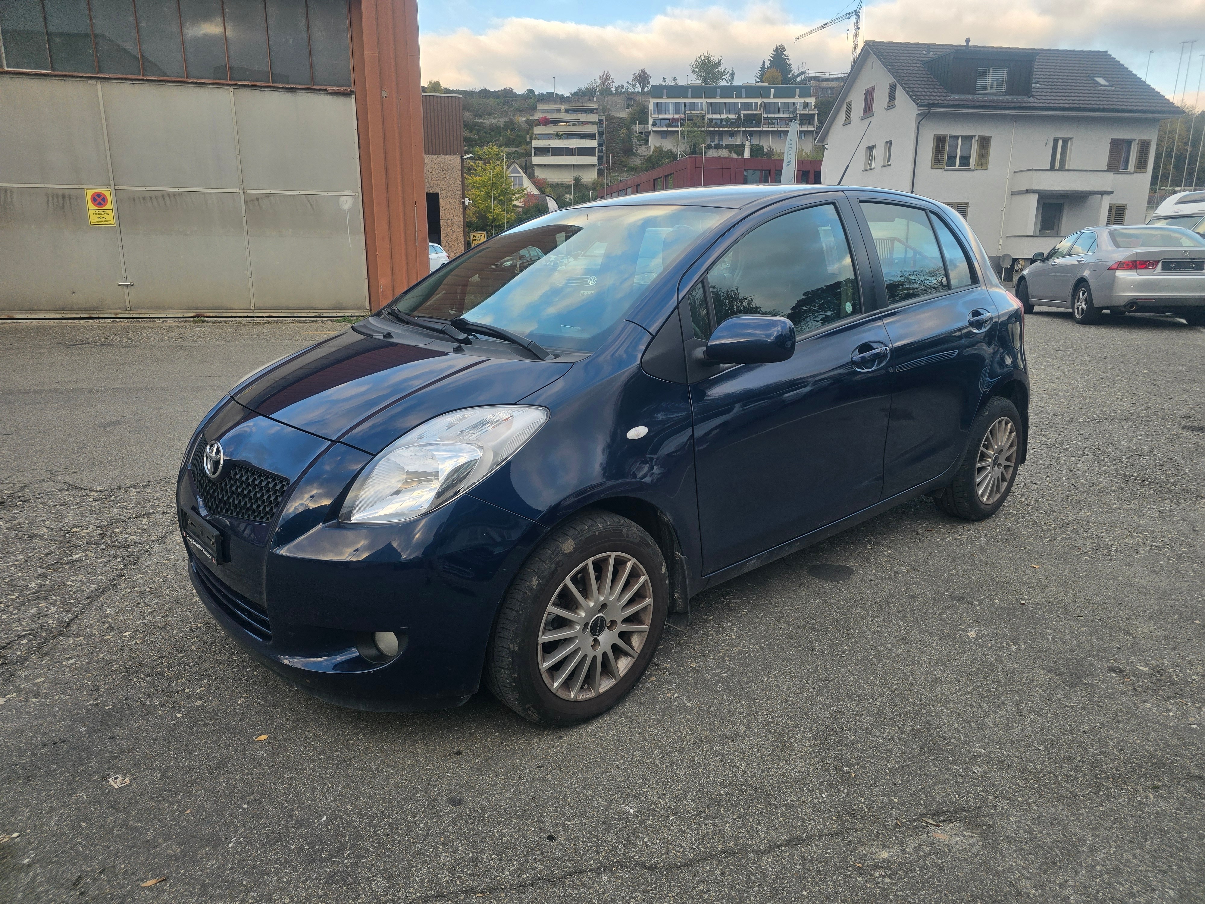 Car photo