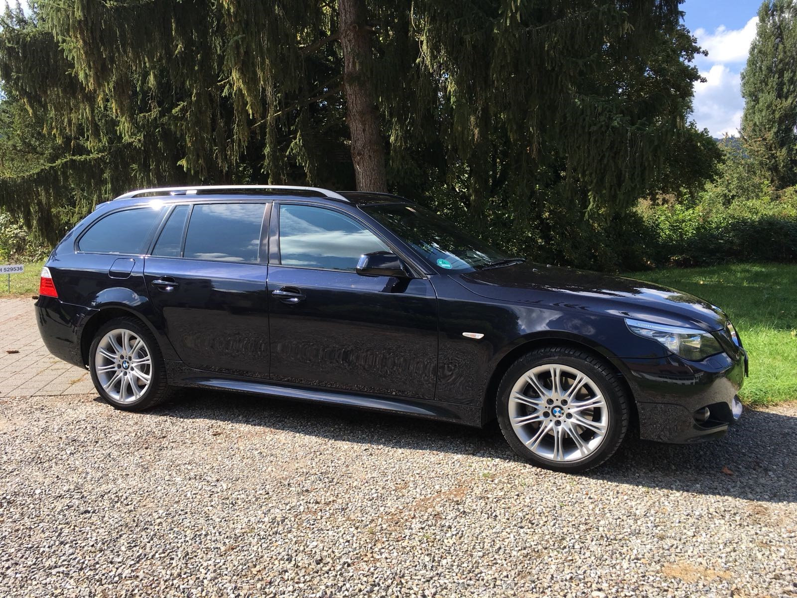 BMW 530xd Touring Steptronic-image-1