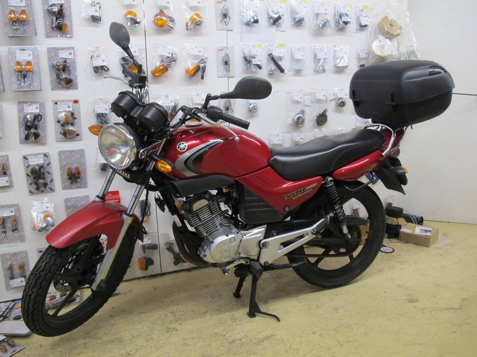 YAMAHA YBR 125-image-1