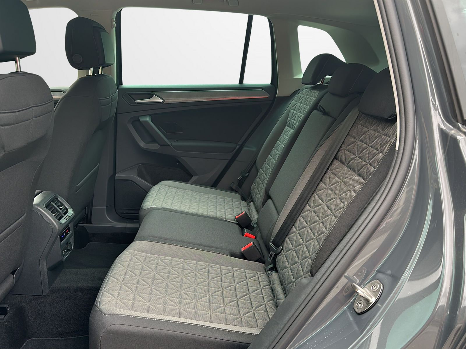 VW Tiguan 1.5TSI Evo Life DSG-image-14