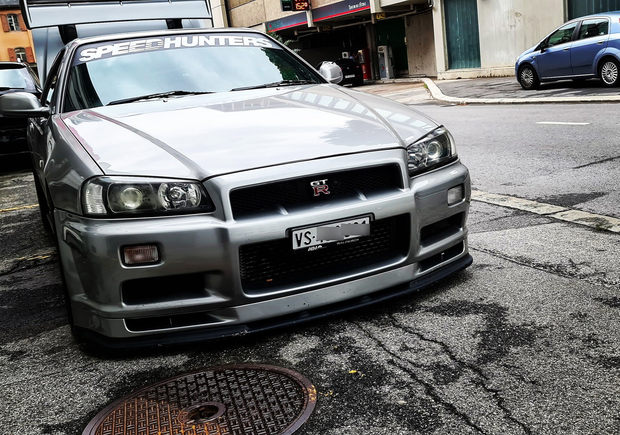 Car photo