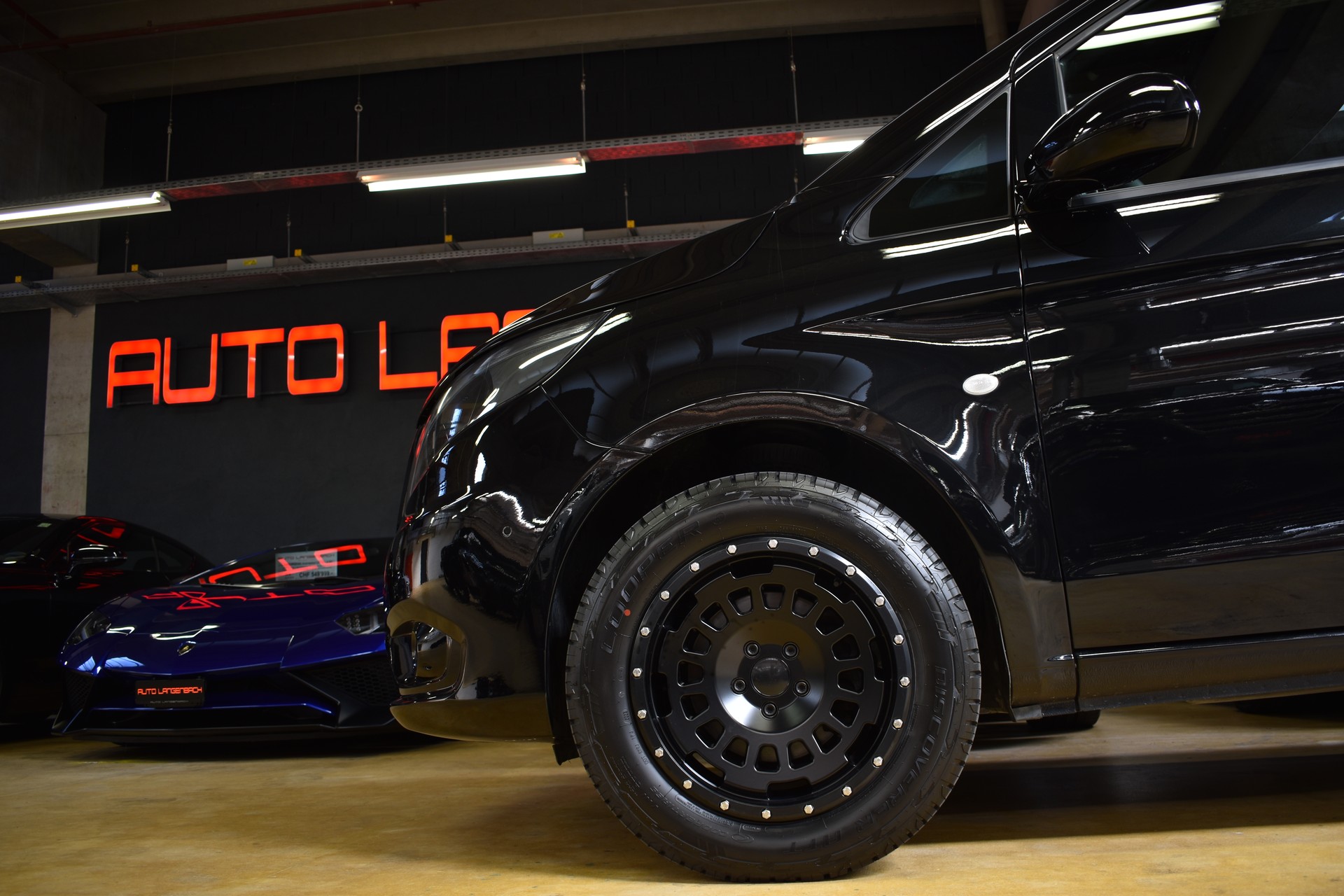 MERCEDES-BENZ Vito 114 BlueTEC L 7G-Tronic Euro 6 ***Nutzlast 950kg***Special_Adventure_Black_Edition***-image-9