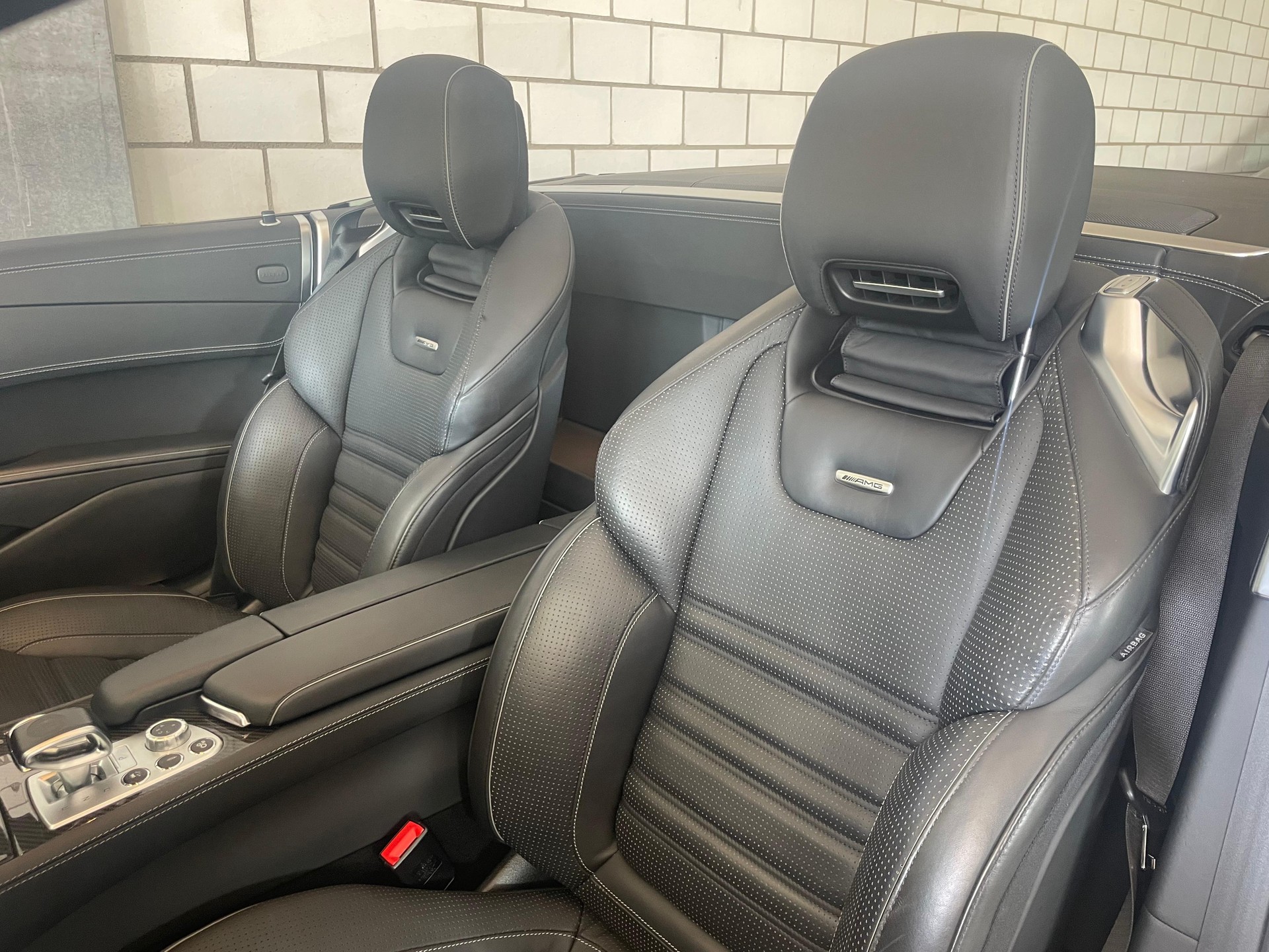 MERCEDES-BENZ SL 63 AMG Speedshift Traumausstattung-image-6