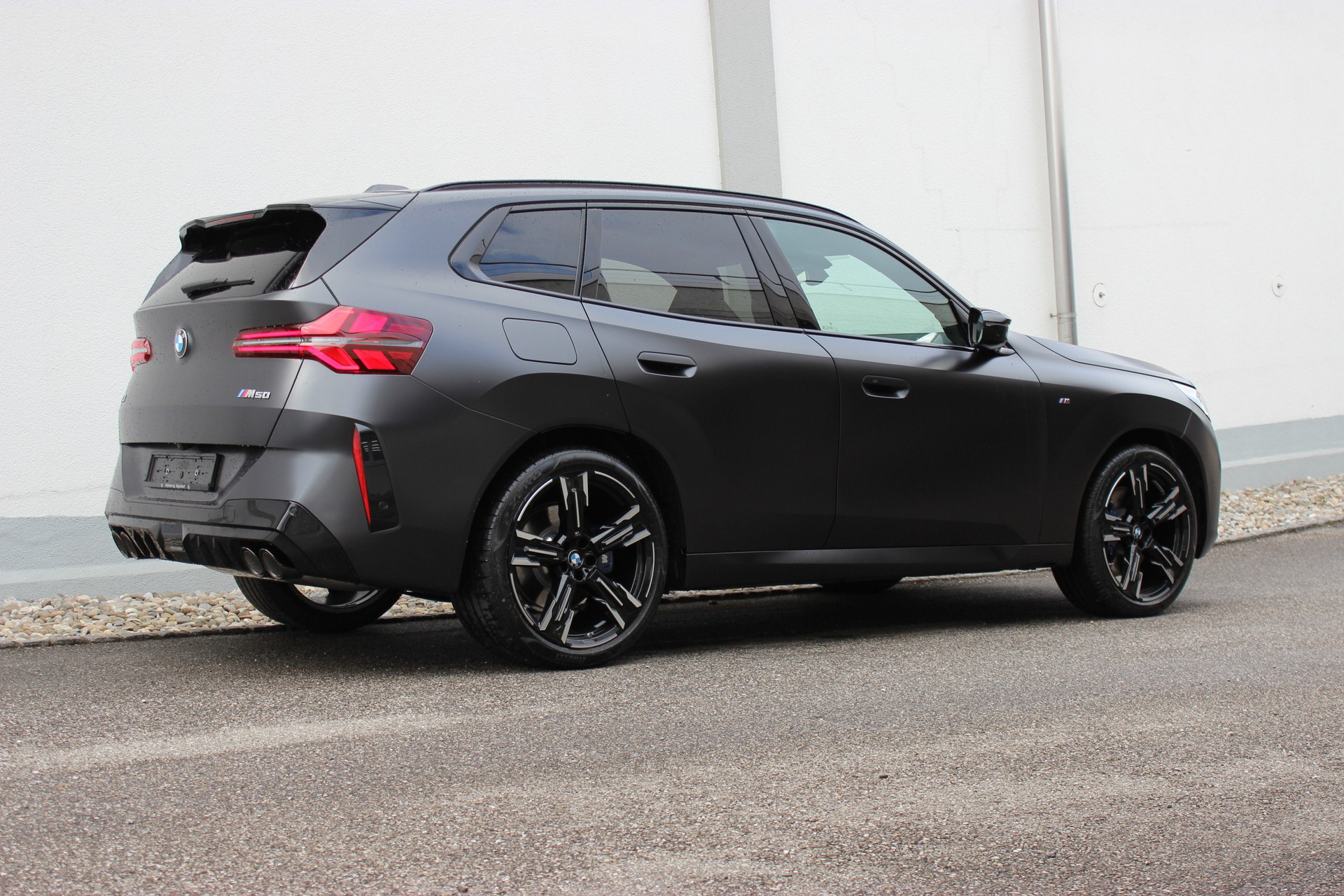 BMW X3 xDrive M50 48V M Sport Pro Individual Frozen Deep Grey *1.9%-LEASINGAKTION* 🏖️JUNI-ANGEBOT🏖️-showroom-element-2
