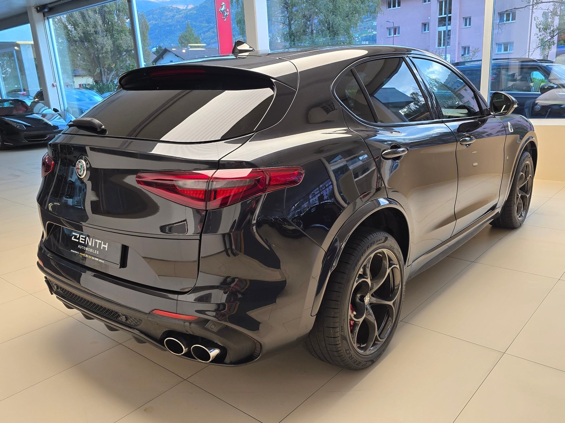 ALFA ROMEO Stelvio 2.9 V6 Quadrifoglio Q4 Automatic-image-4