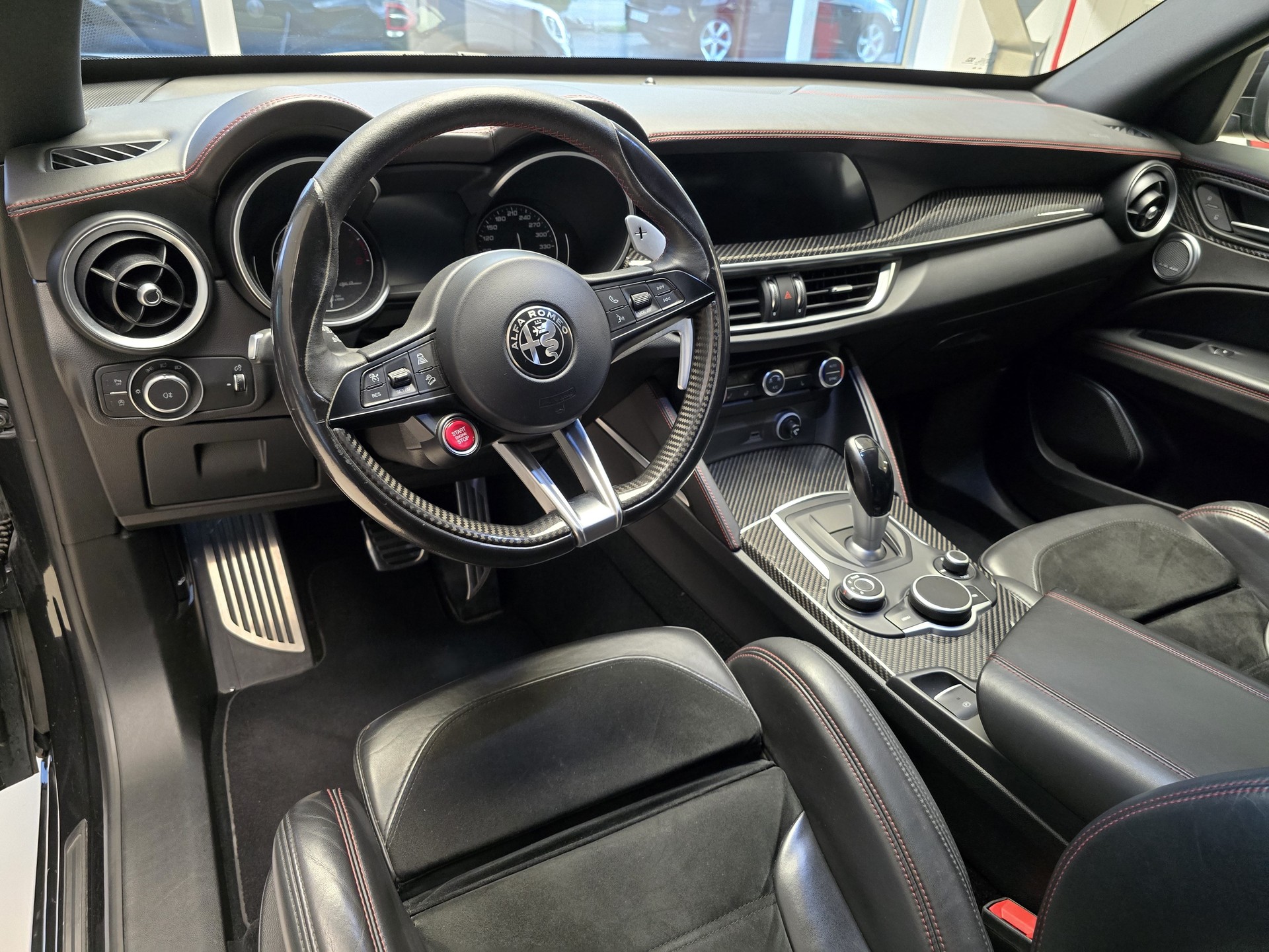ALFA ROMEO Stelvio 2.9 V6 Quadrifoglio Q4 Automatic-image-8