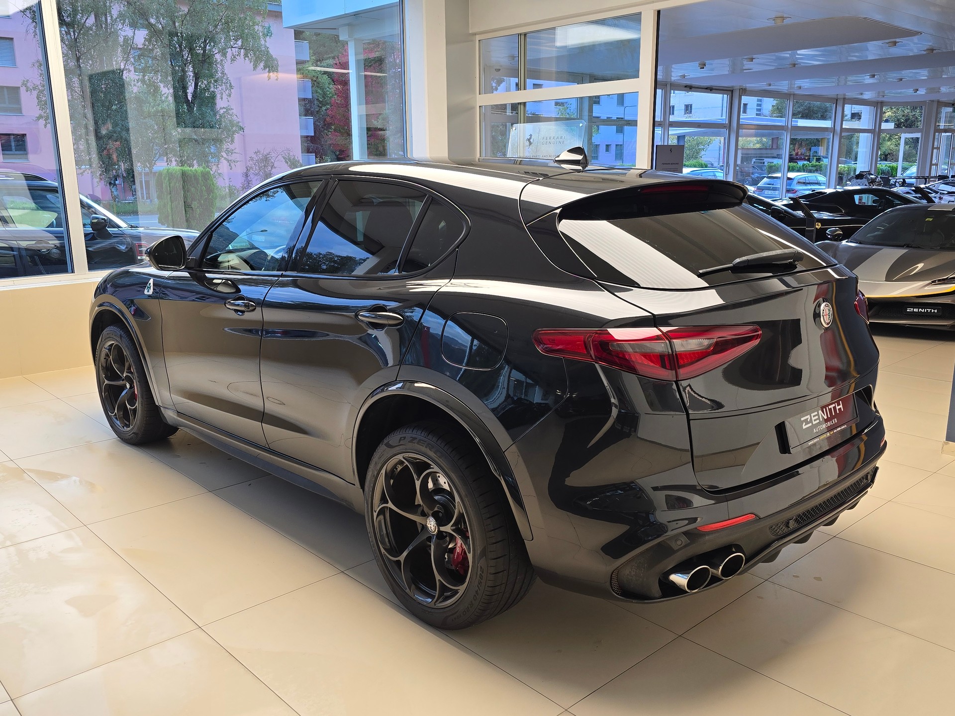 ALFA ROMEO Stelvio 2.9 V6 Quadrifoglio Q4 Automatic-image-6
