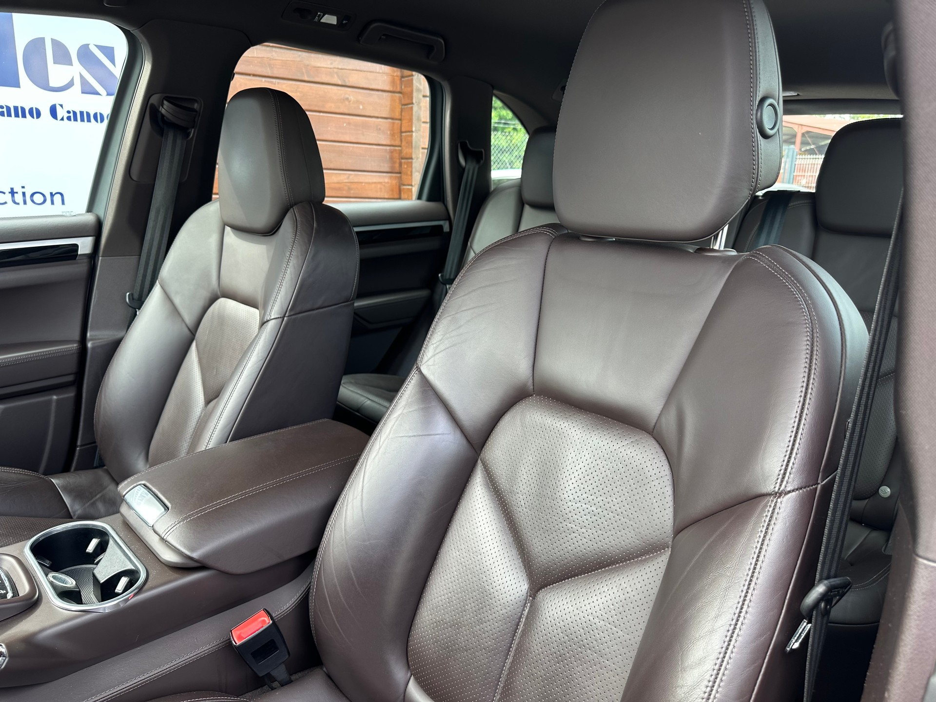 PORSCHE Cayenne Tiptronic-image-22