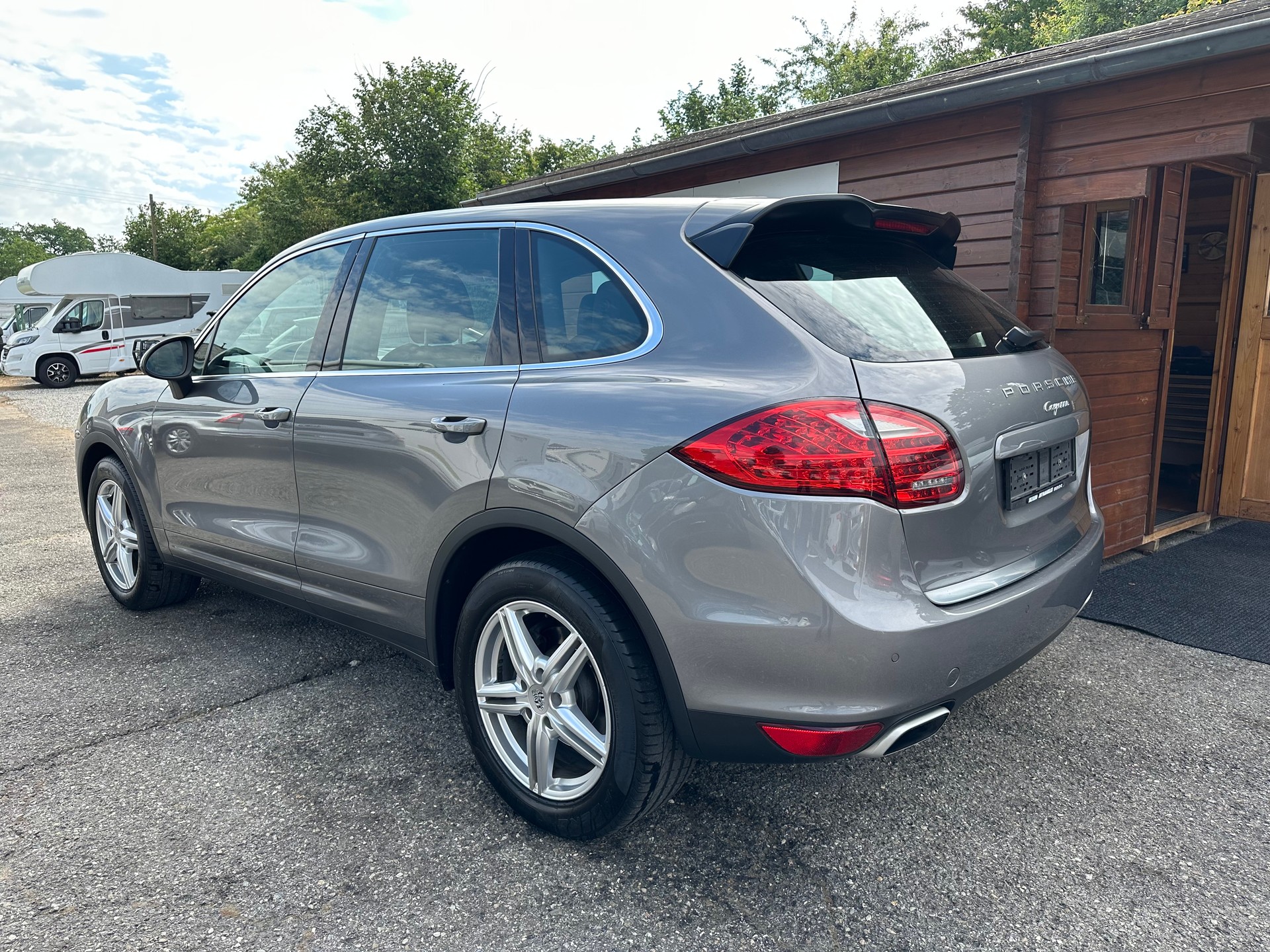 PORSCHE Cayenne Tiptronic-image-2