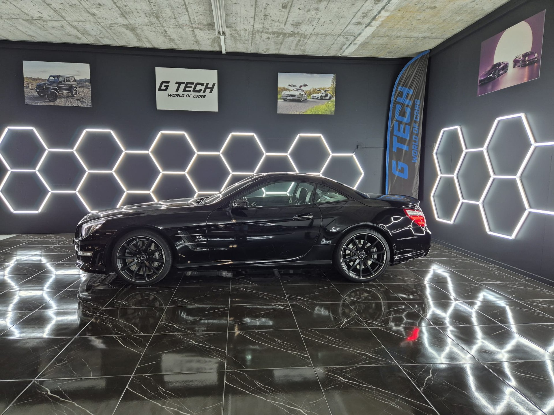 MERCEDES-BENZ SL 63 AMG Speedshift-showroom-element-1