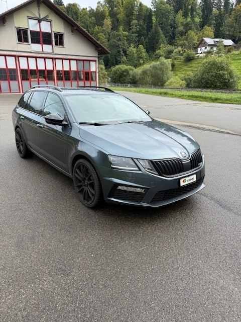 SKODA Octavia Combi 2.0 TDI RS 4x4 DSG