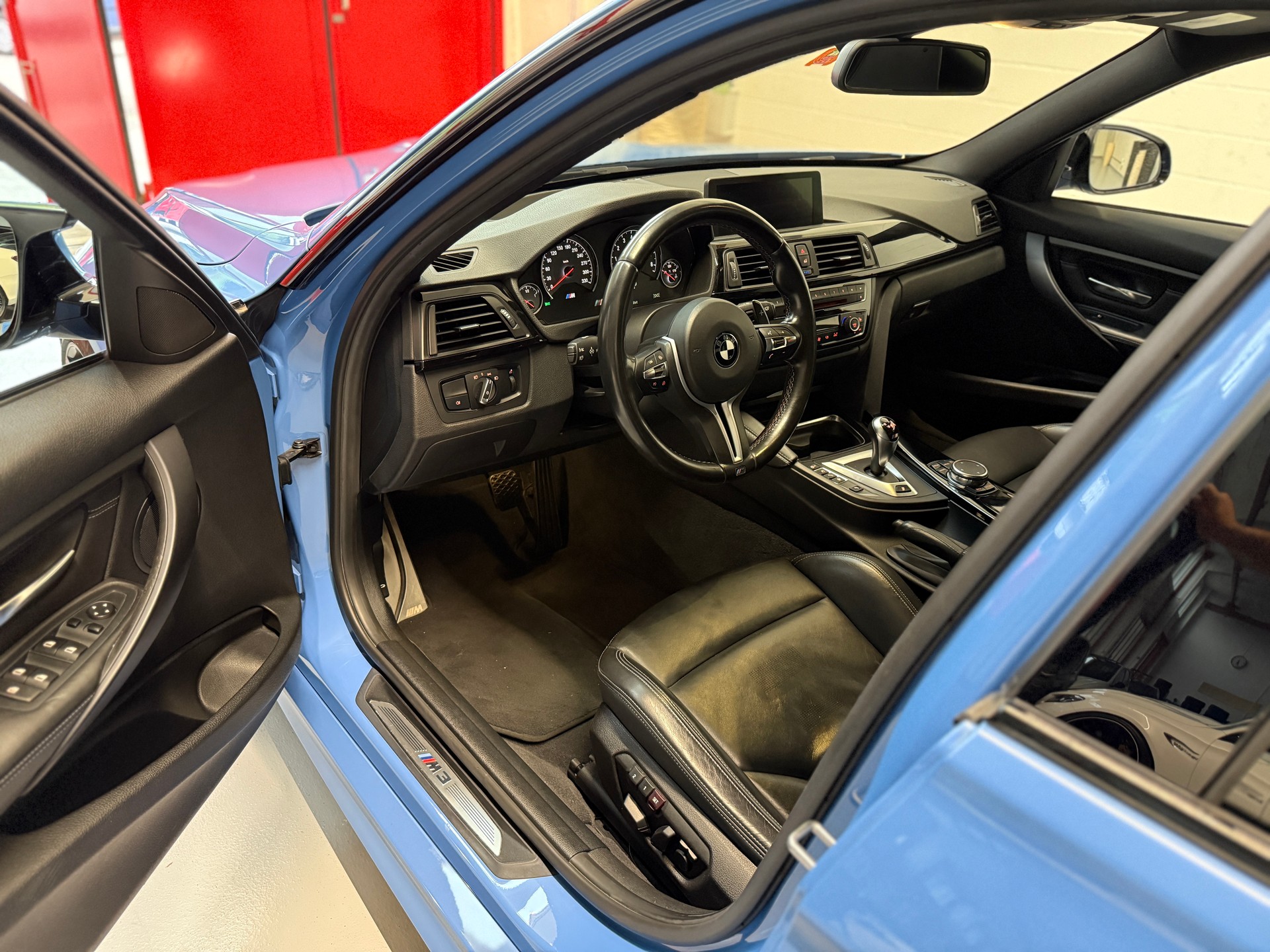 BMW M3 Drivelogic-image-9