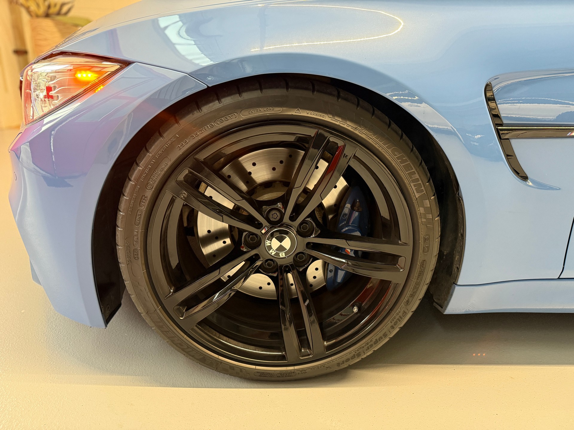 BMW M3 Drivelogic-image-8