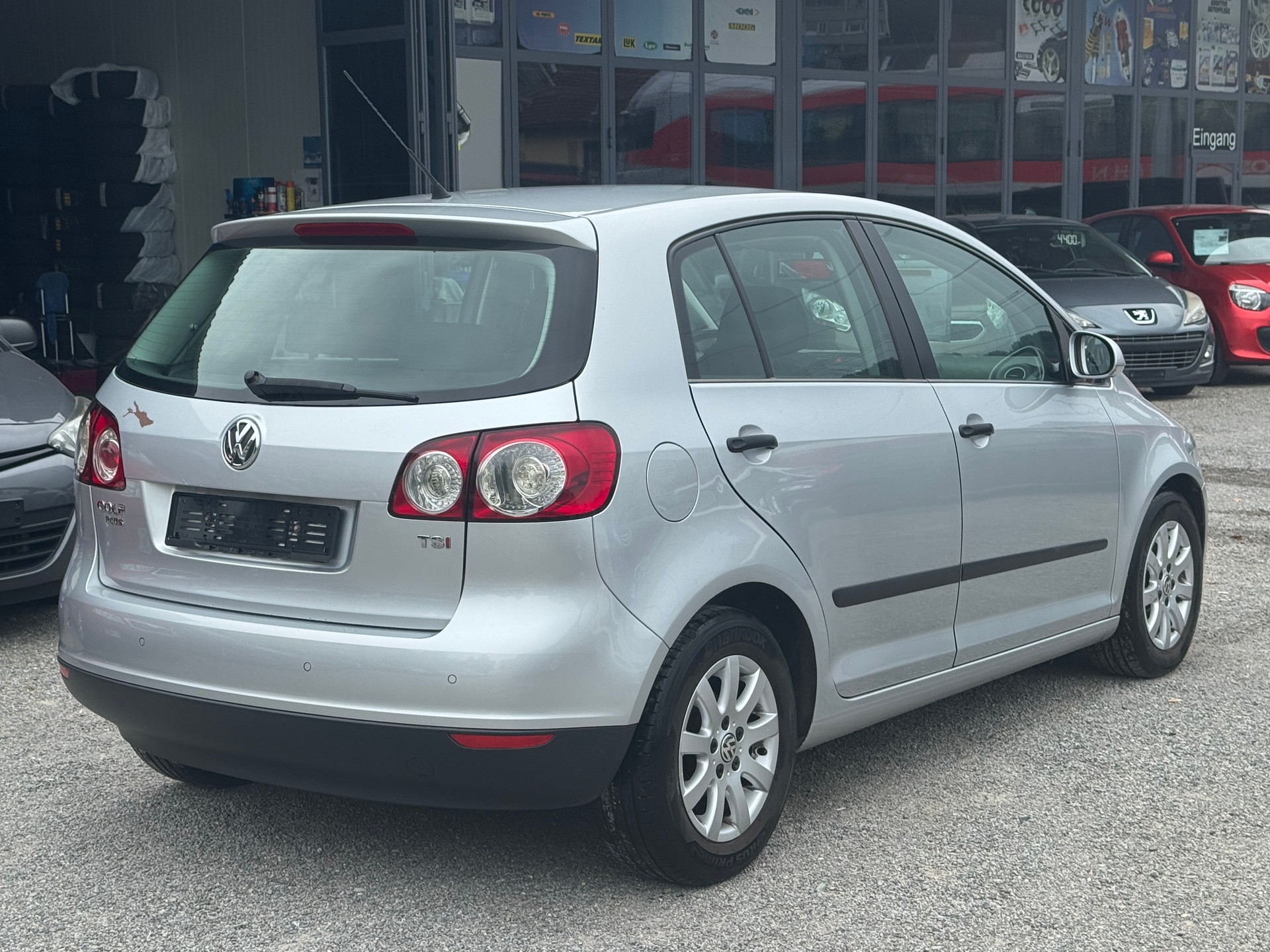 VW Golf Plus 1.4 TSI Comfortline DSG-image-14