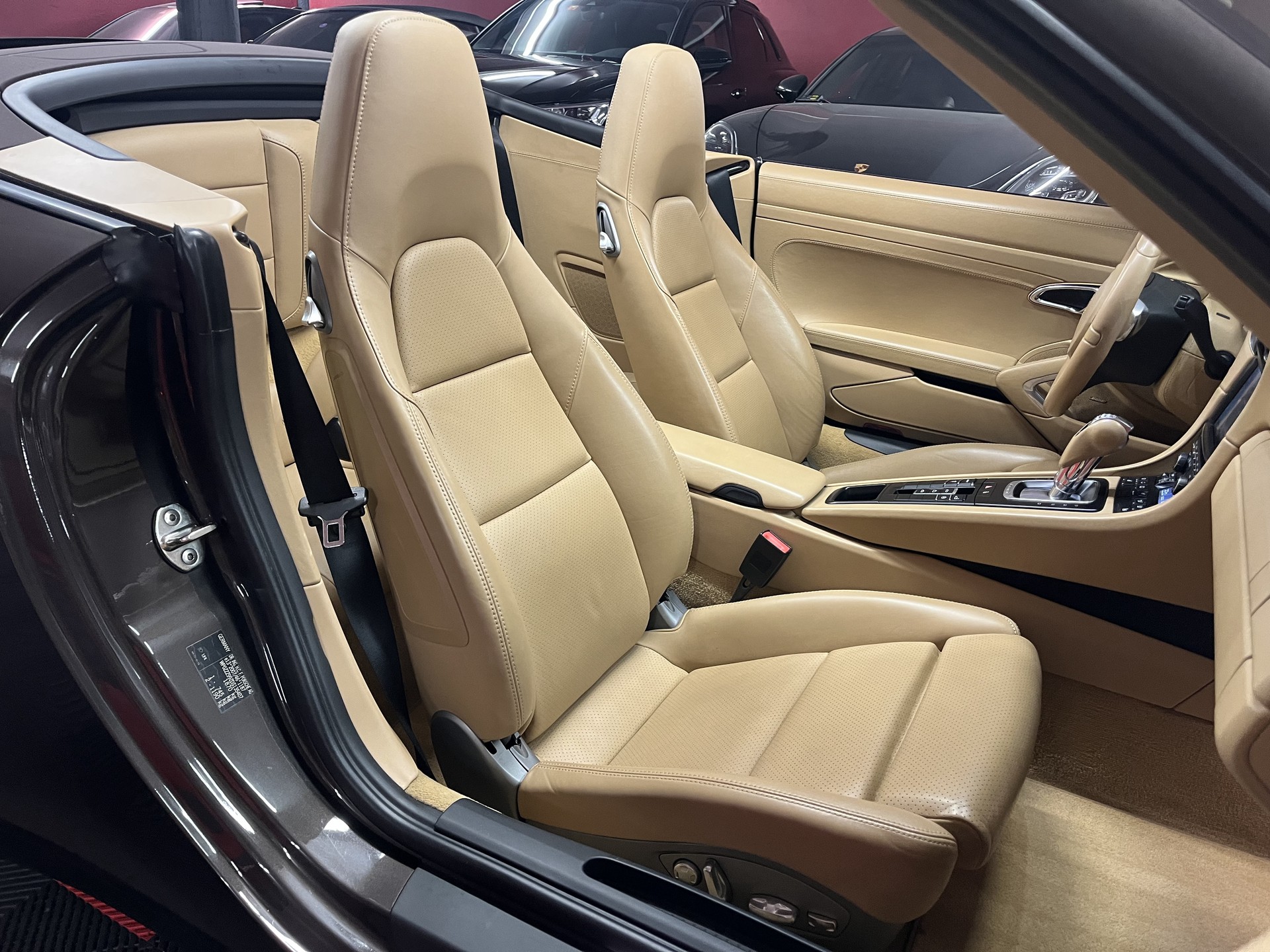PORSCHE 911 Cabrio Carrera PDK-image-15