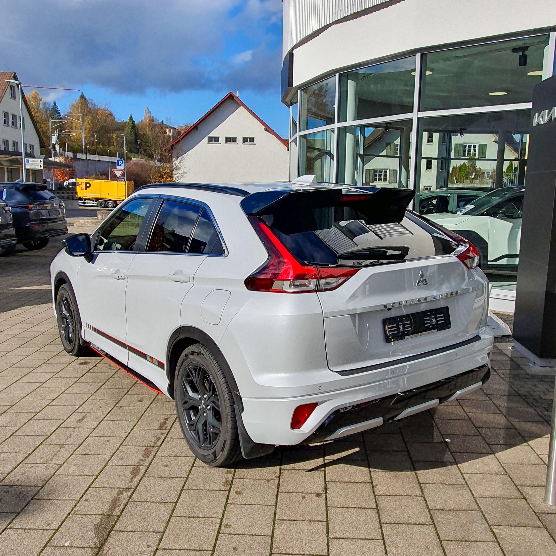 MITSUBISHI Eclipse Cross 2.4 PHEV Ralliart 4x4-showroom-element-2
