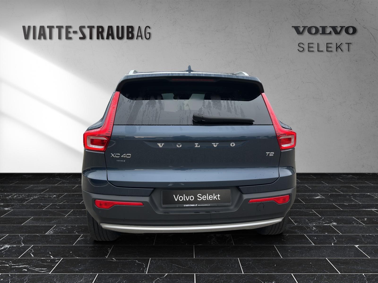 VOLVO XC40 1.5 T2 Momentum-image-7