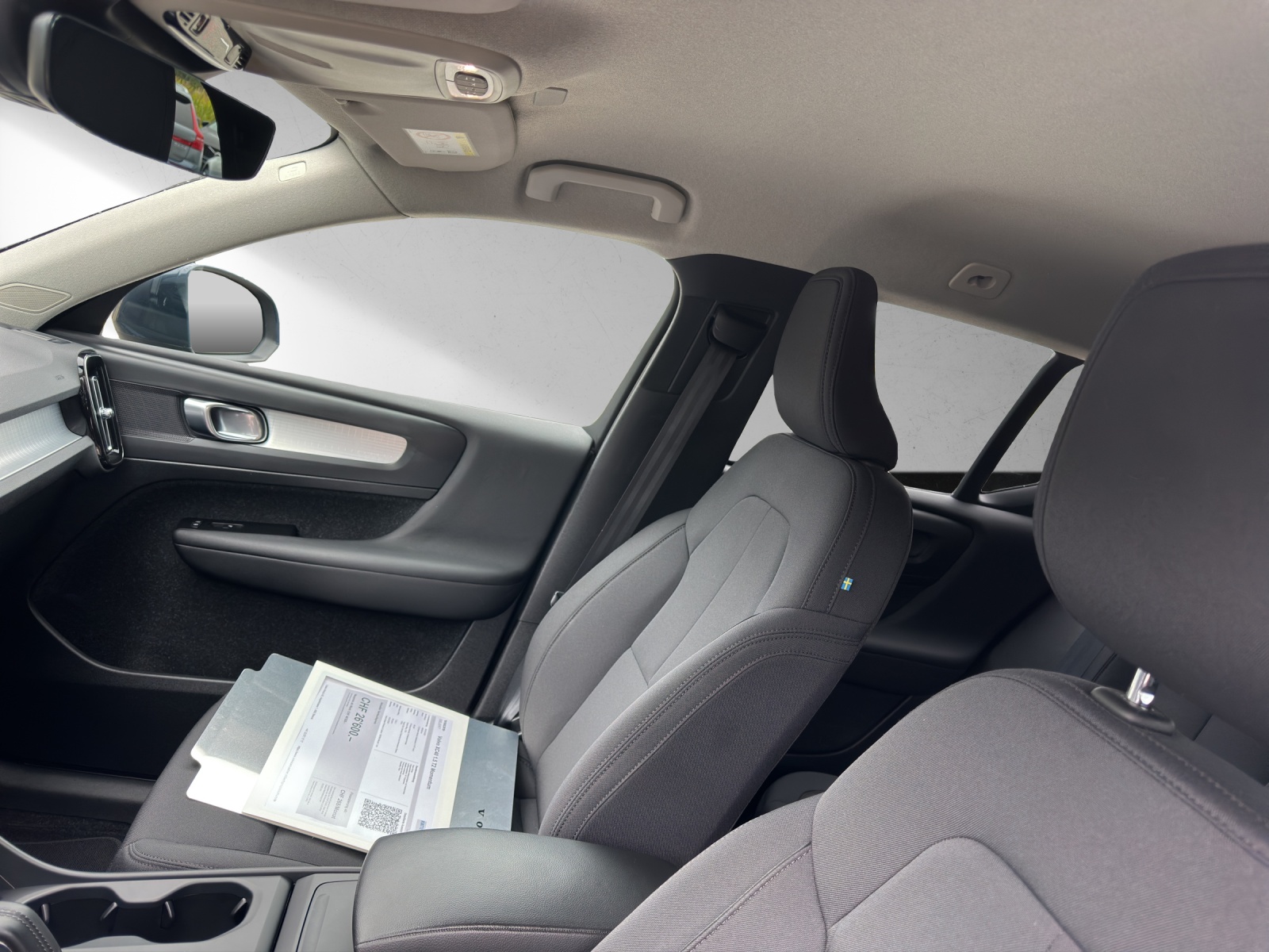 VOLVO XC40 1.5 T2 Momentum-image-14