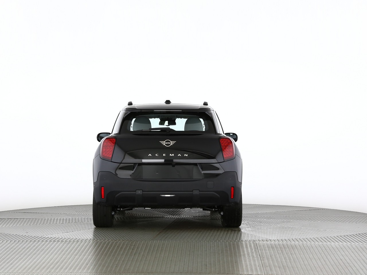 MINI Aceman E-image-3