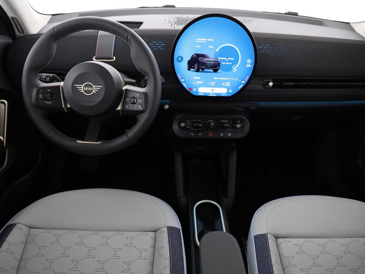 MINI Aceman E-image-14