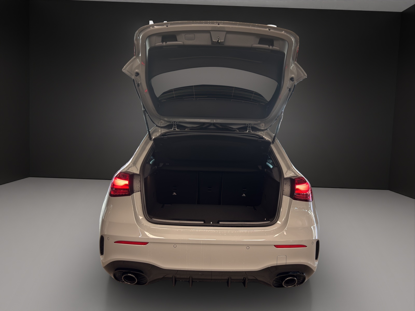 MERCEDES-BENZ A AMG 35 4Matic 8G-DCT-image-6