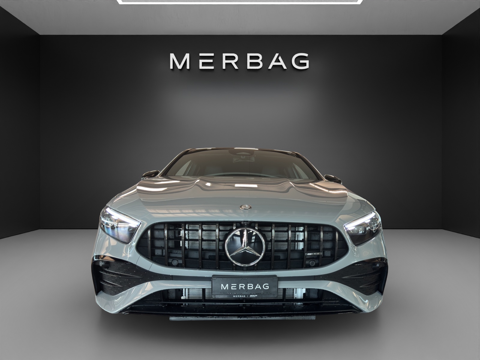 MERCEDES-BENZ A AMG 35 4Matic 8G-DCT-image-2