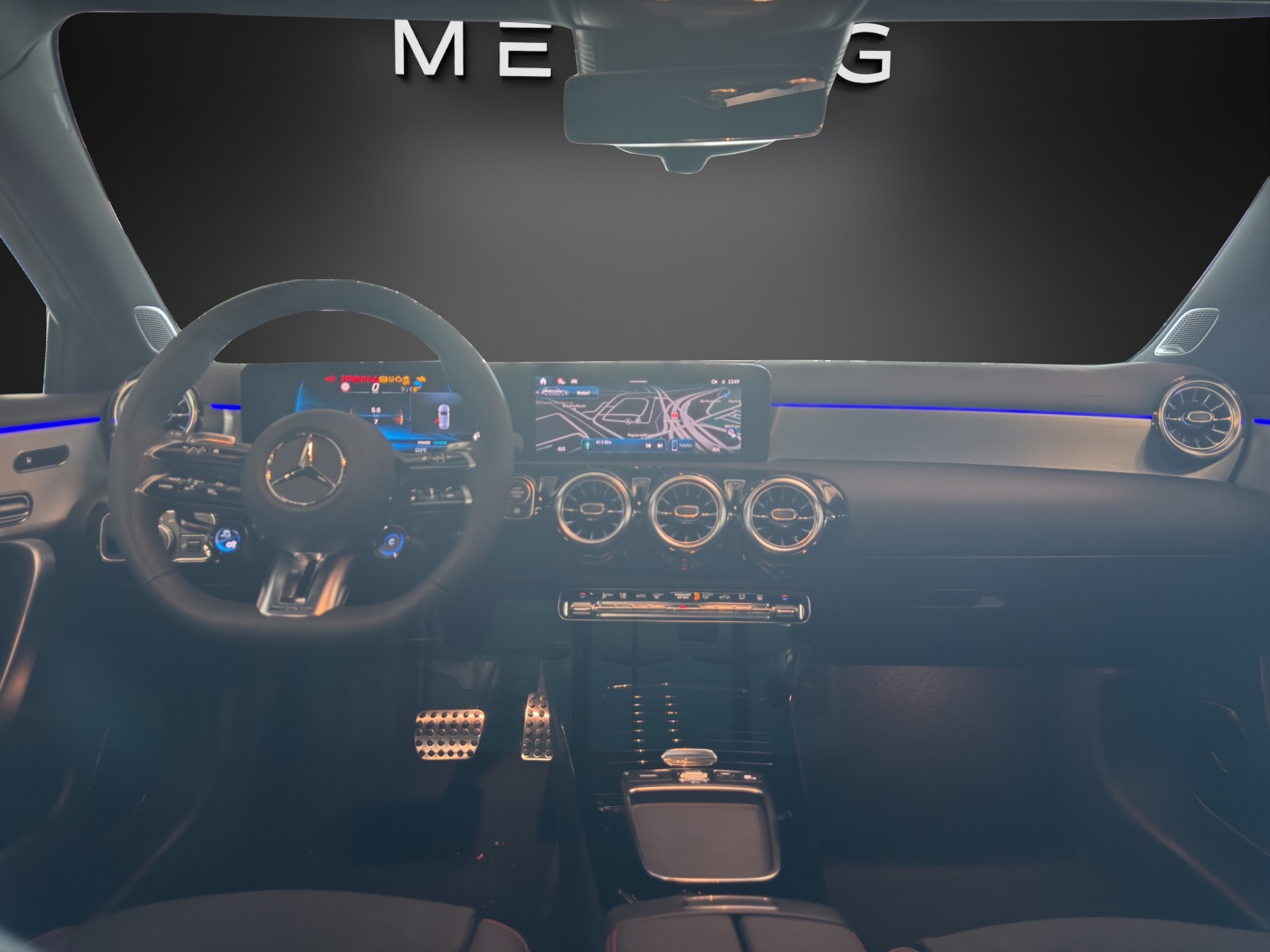 MERCEDES-BENZ A AMG 35 4Matic 8G-DCT-image-9