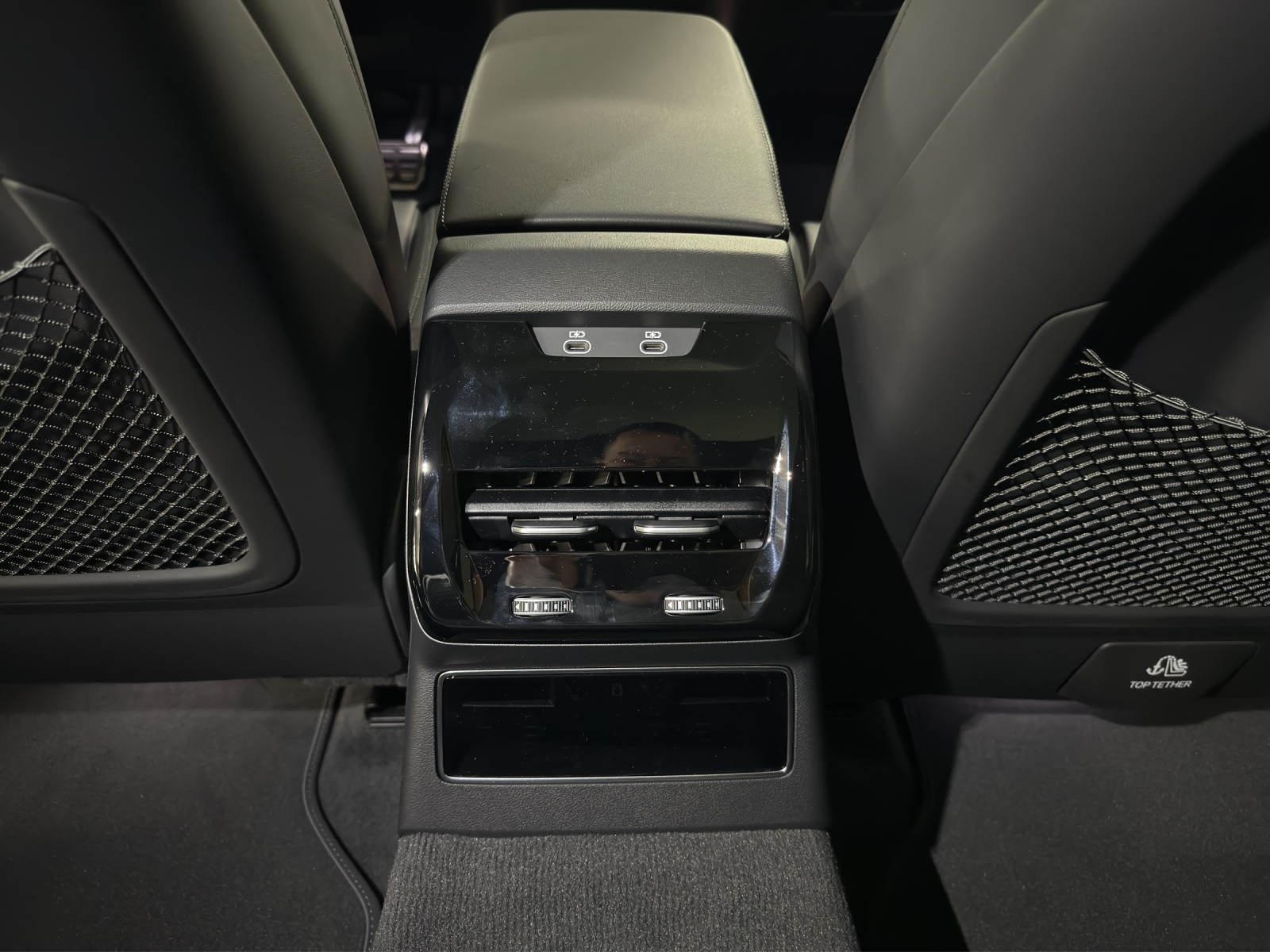 AUDI A6 Avant TDI quattro 150 kW S tronic-image-11