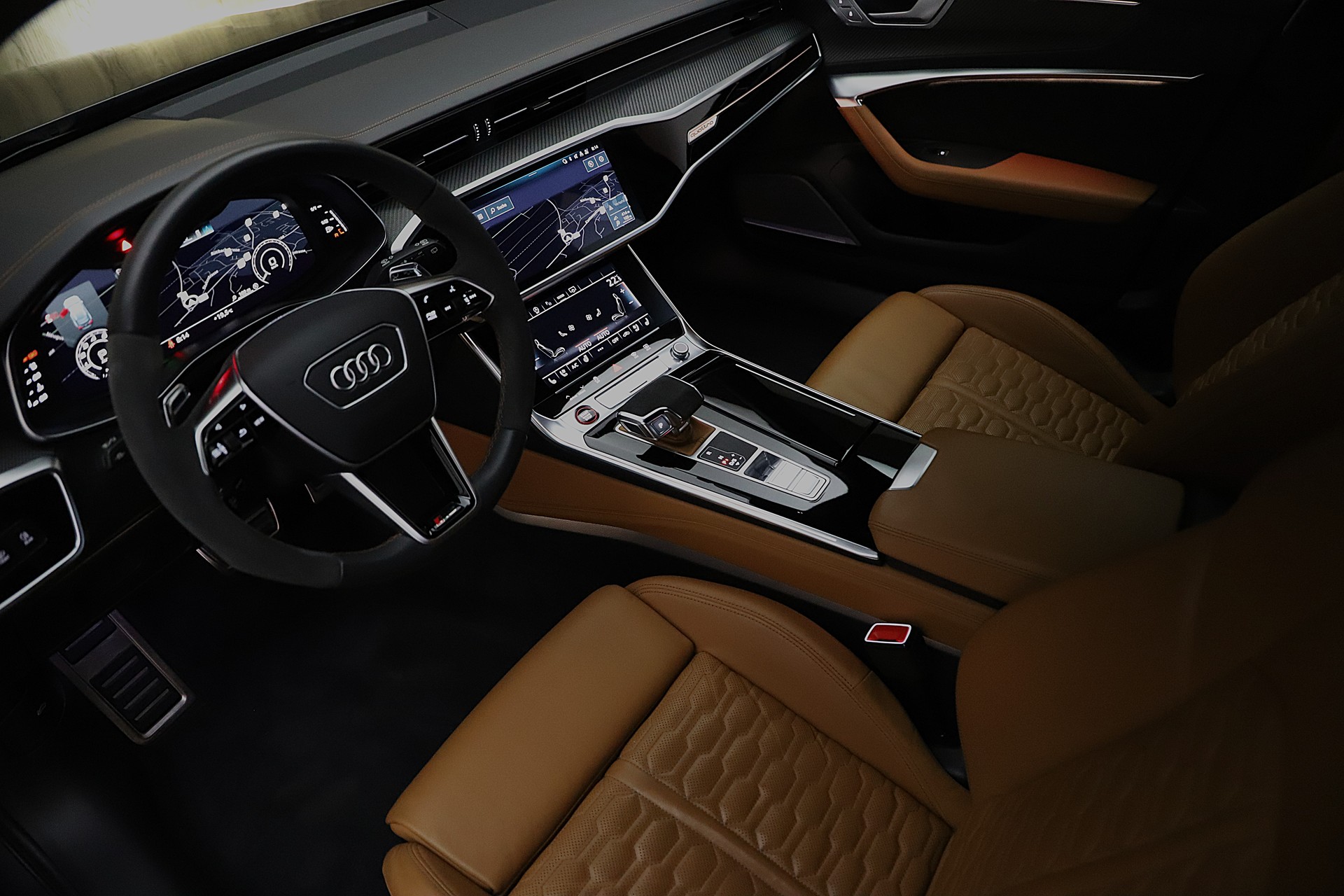 AUDI RS6 Avant 4.0 TFSI V8 quattro-image-4