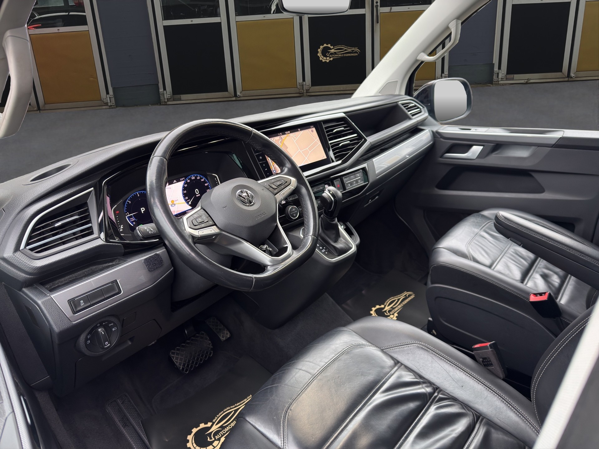 VW T6.1 Multivan 2.0 TDI 199 Highline DSG 4m-image-8