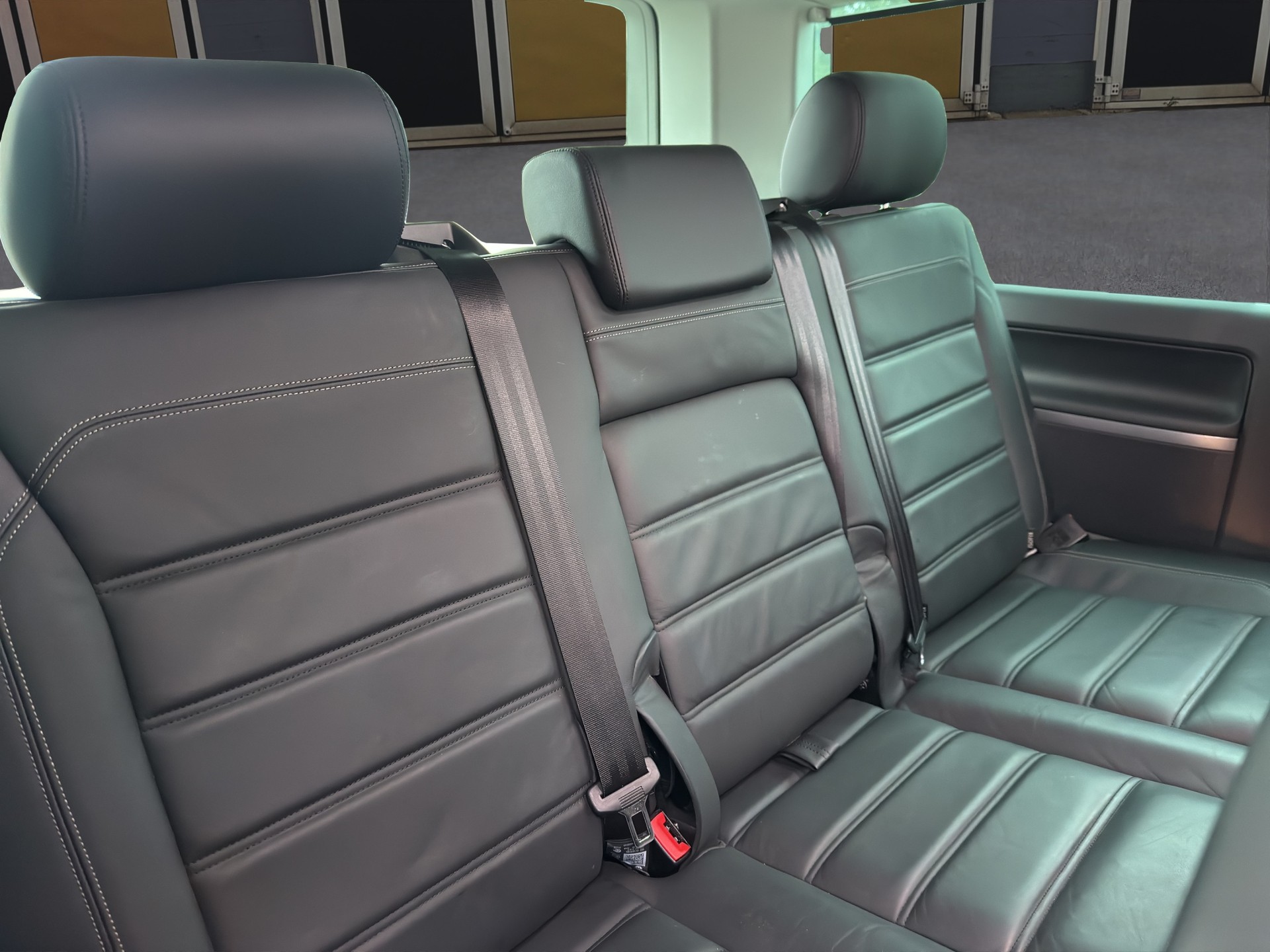 VW T6.1 Multivan 2.0 TDI 199 Highline DSG 4m-image-13