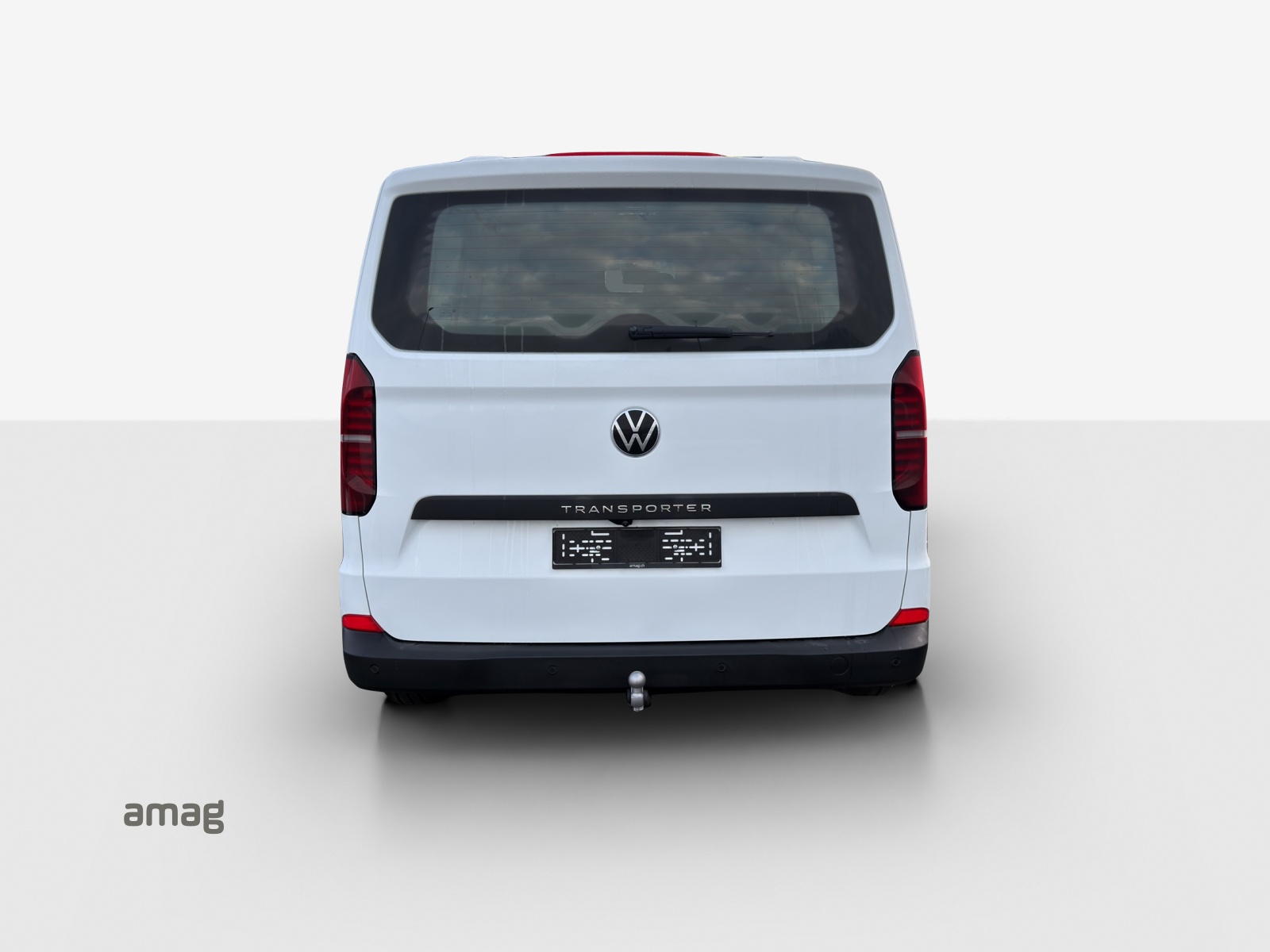 VW Transporter 2.0 TDI-image-3