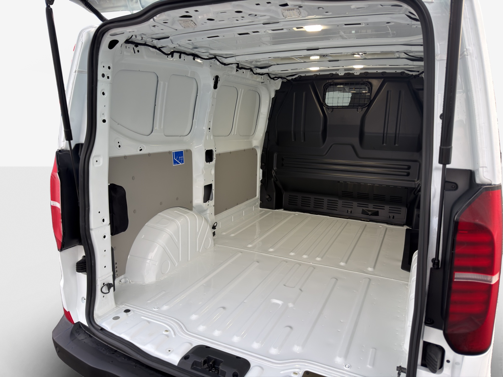 VW Transporter 2.0 TDI-image-12