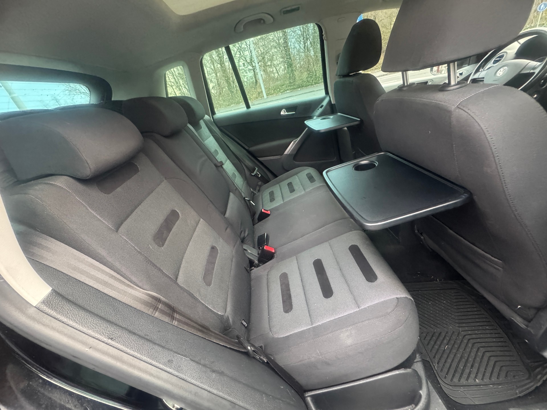 VW Tiguan 2.0 TSI Sport&Style-image-8
