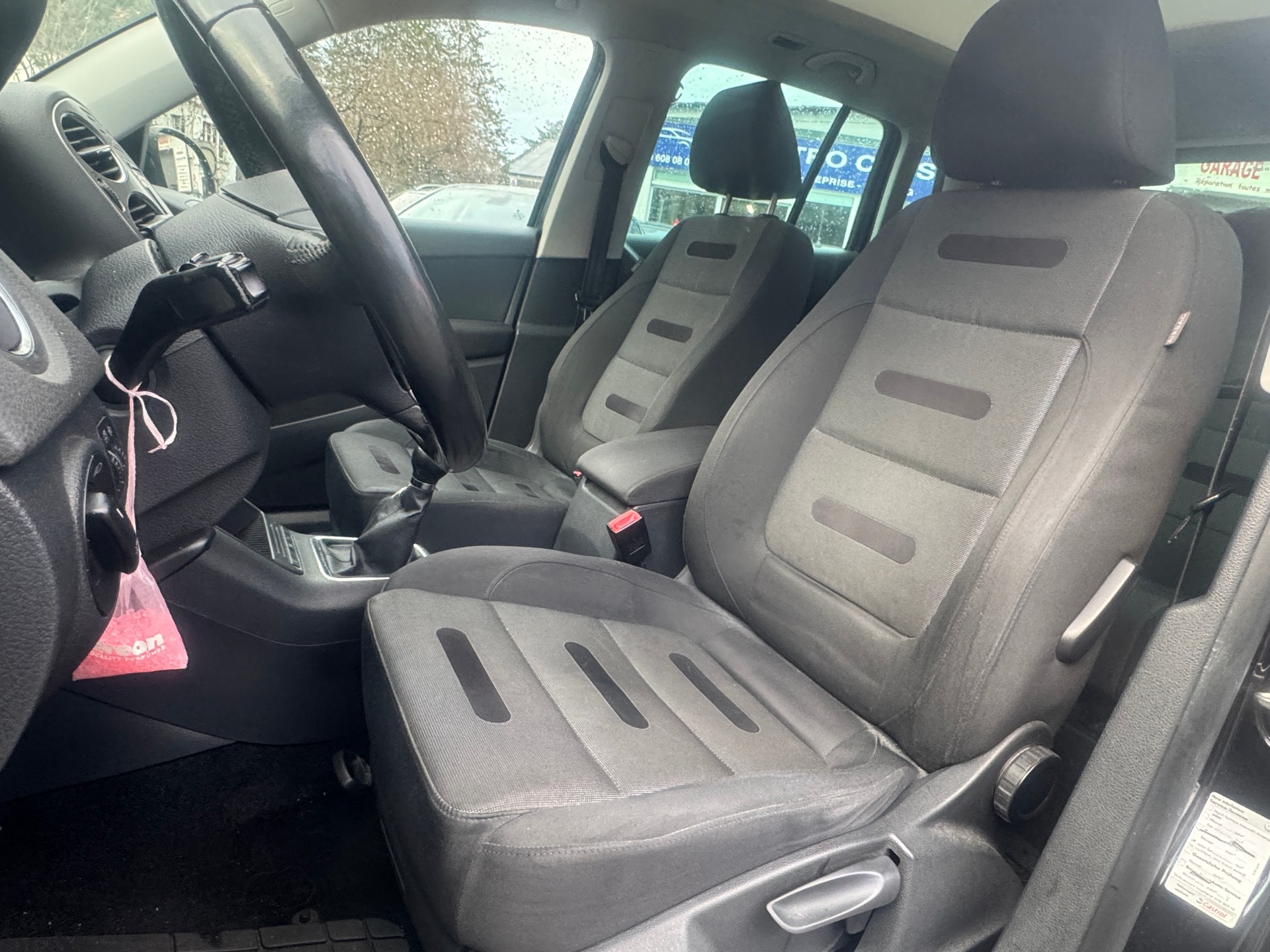VW Tiguan 2.0 TSI Sport&Style-image-6