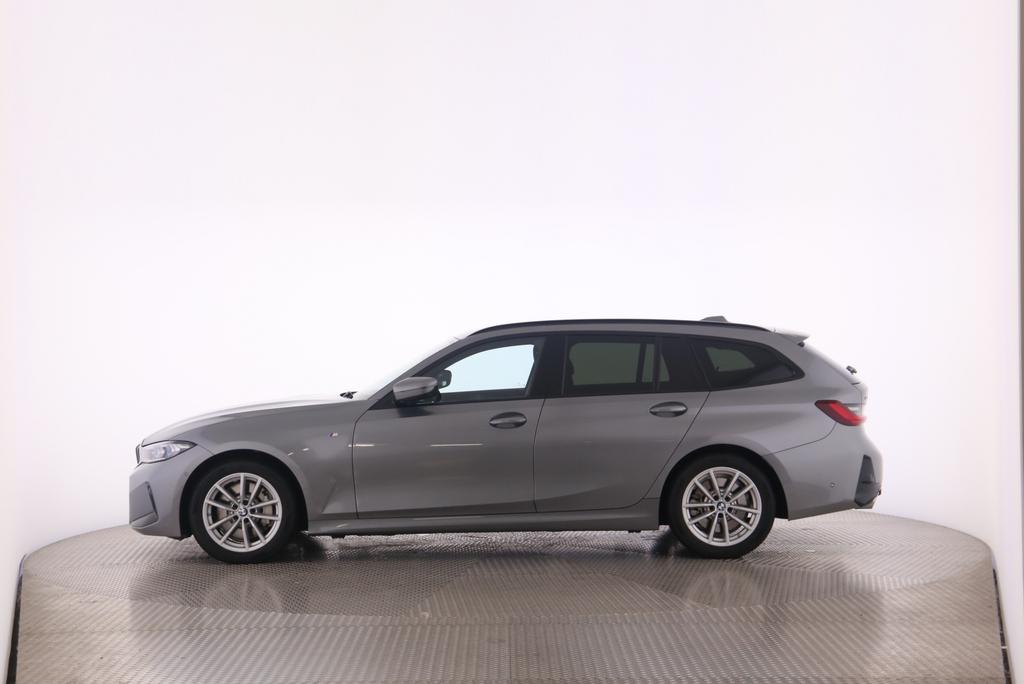 BMW 330d xDrive Touring-showroom-element-3
