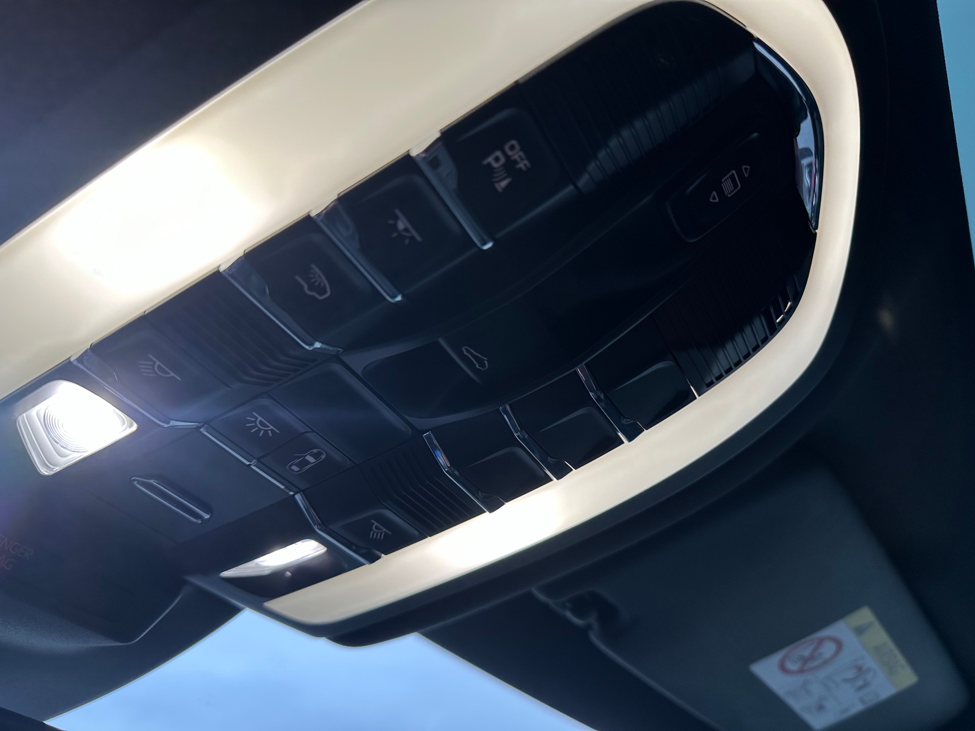 PORSCHE Macan S PDK-image-17