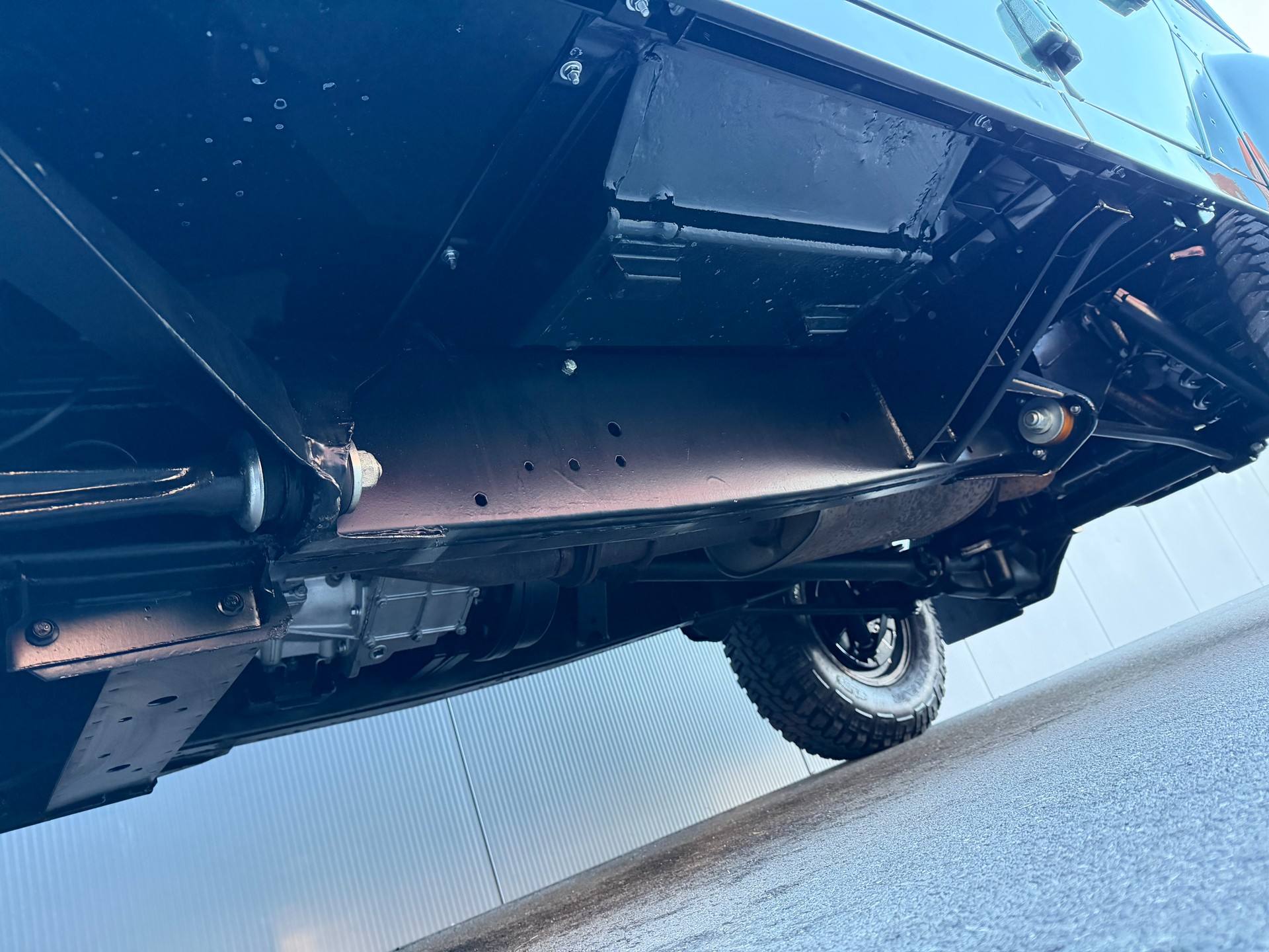 LAND ROVER Defender 110 TD5 *EPSOM verzinkt*-image-14