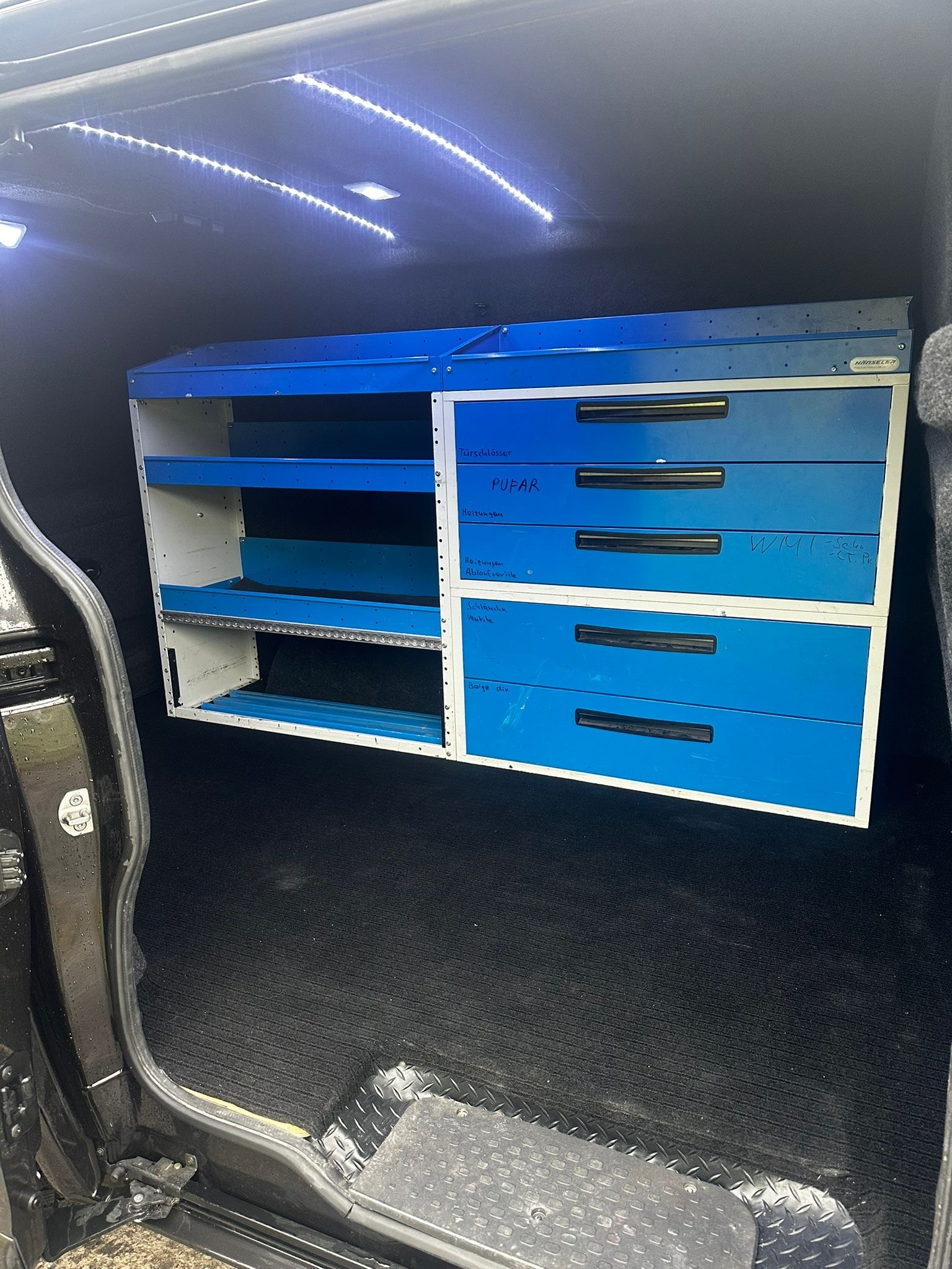 RENAULT Trafic 2.0 Blue dCi 130 Access L1H1-image-9