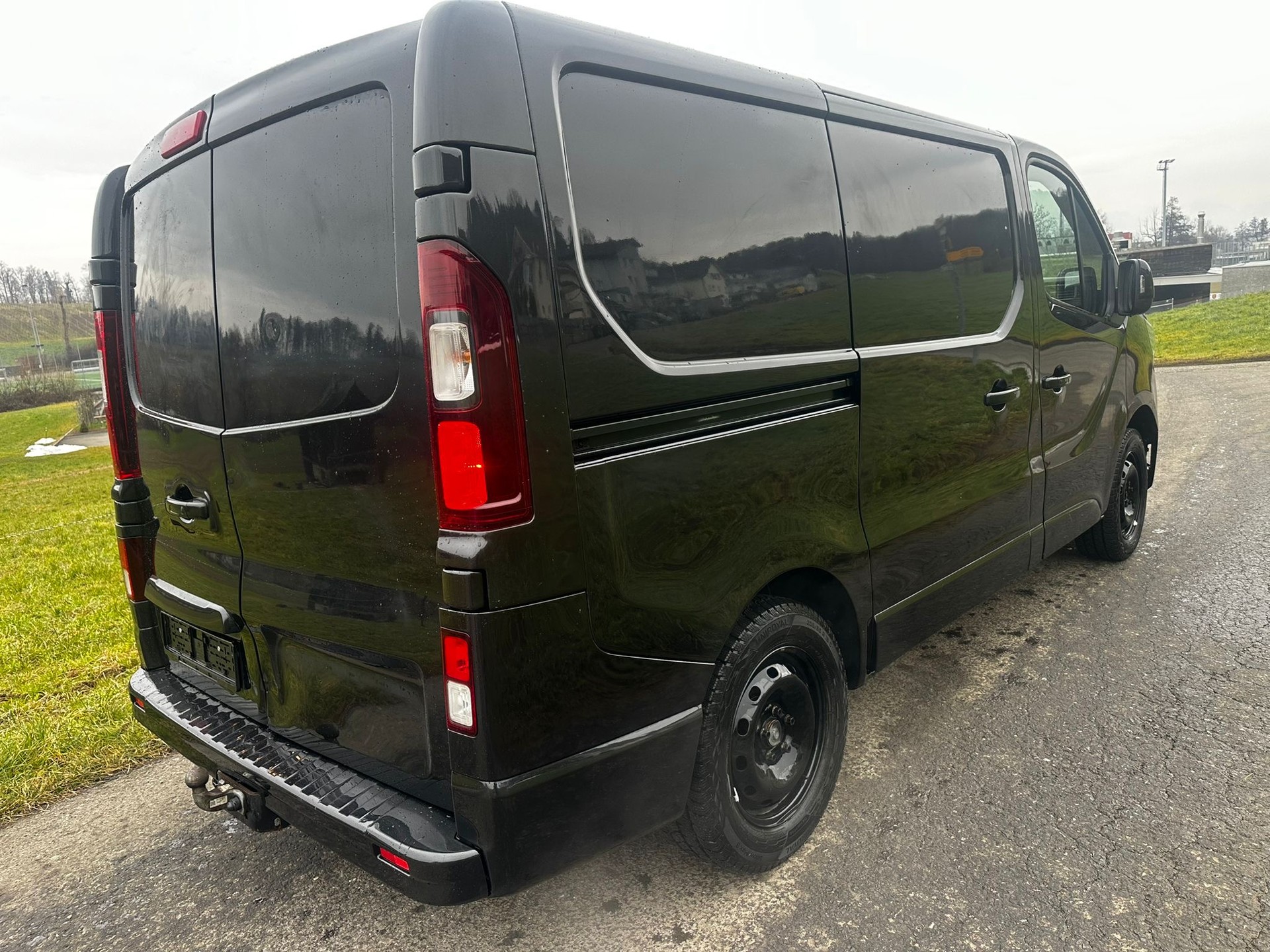 RENAULT Trafic 2.0 Blue dCi 130 Access L1H1-image-2