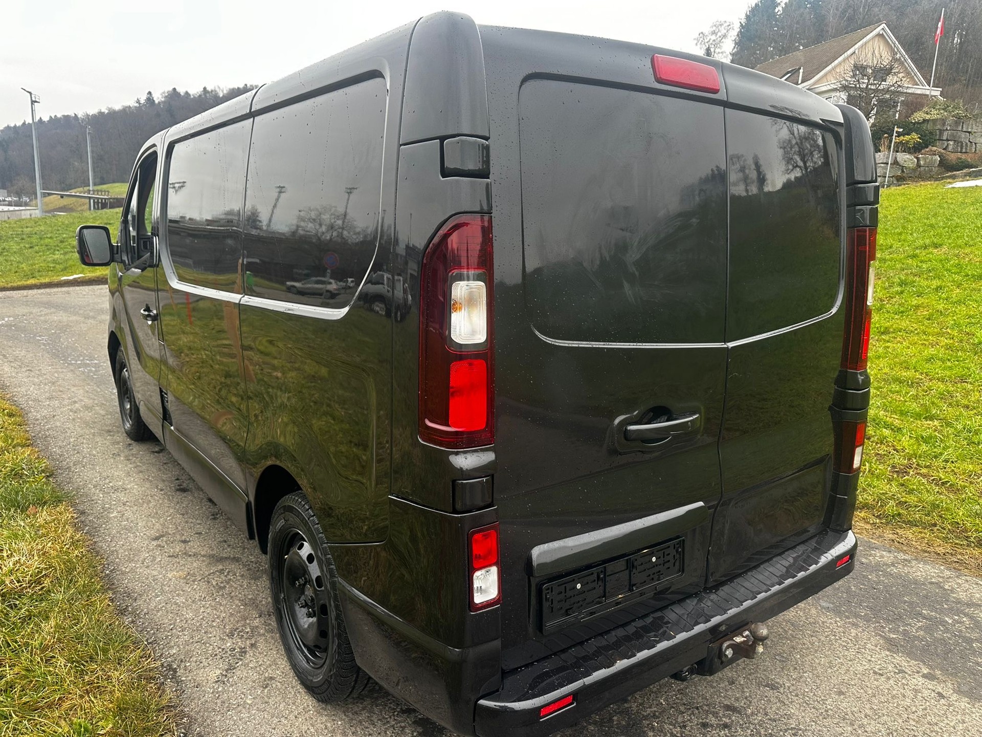 RENAULT Trafic 2.0 Blue dCi 130 Access L1H1-image-3