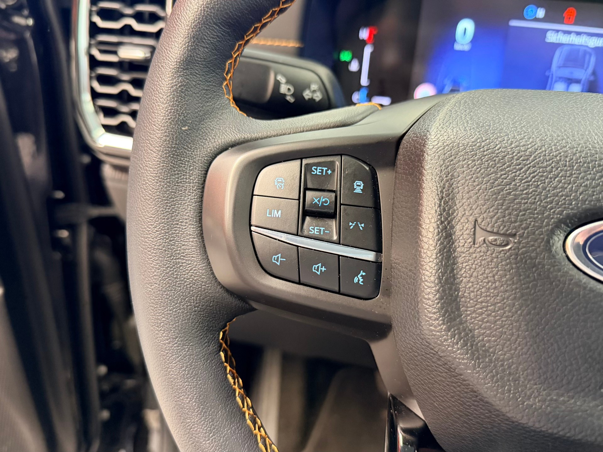 FORD Ranger Wildtrak 3.0 Eco Blue e-4WD Automat-image-25