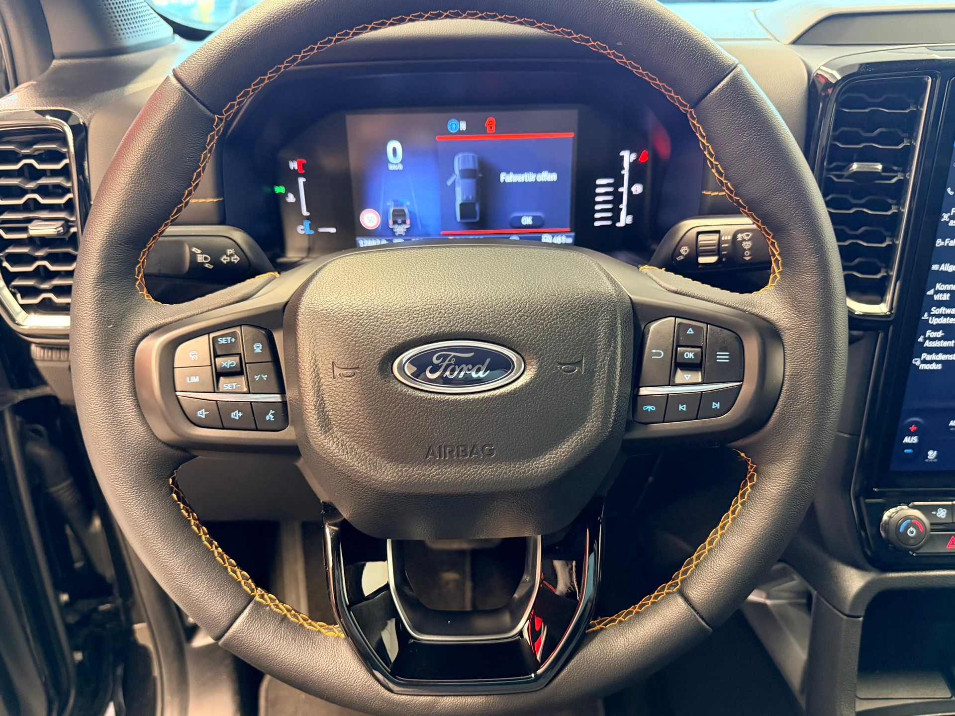 FORD Ranger Wildtrak 3.0 Eco Blue e-4WD Automat-image-23