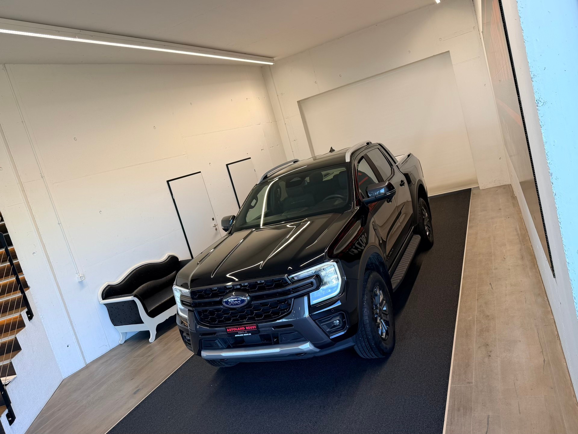 FORD Ranger Wildtrak 3.0 Eco Blue e-4WD Automat-image-3