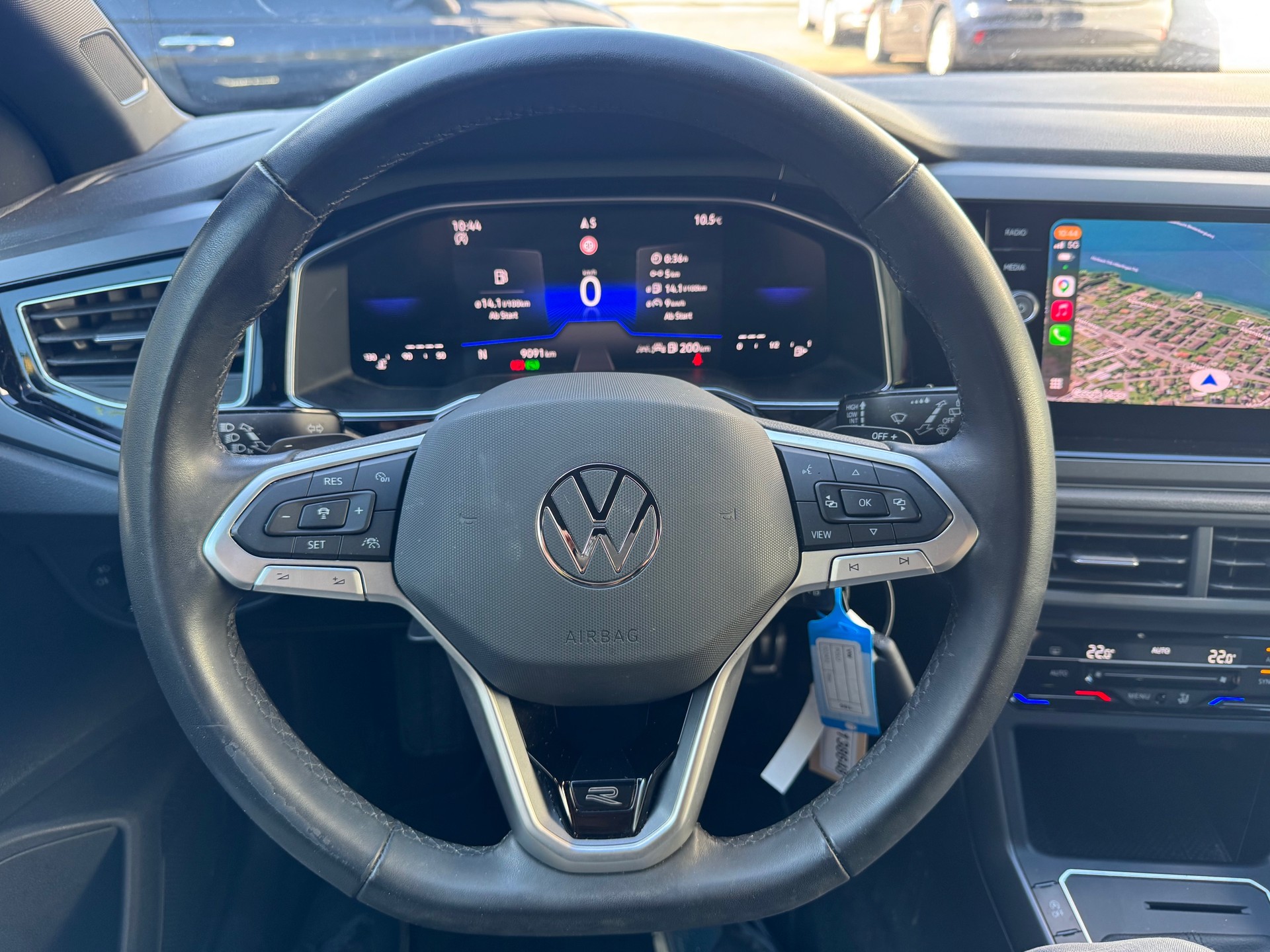 VW Polo 1.0 TSI R-Line DSG-image-22